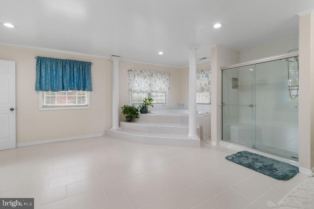 607 Valley Brook Dr