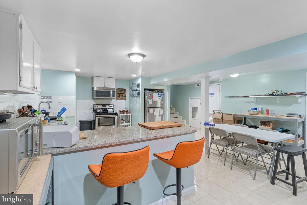 607 Valley Brook Dr