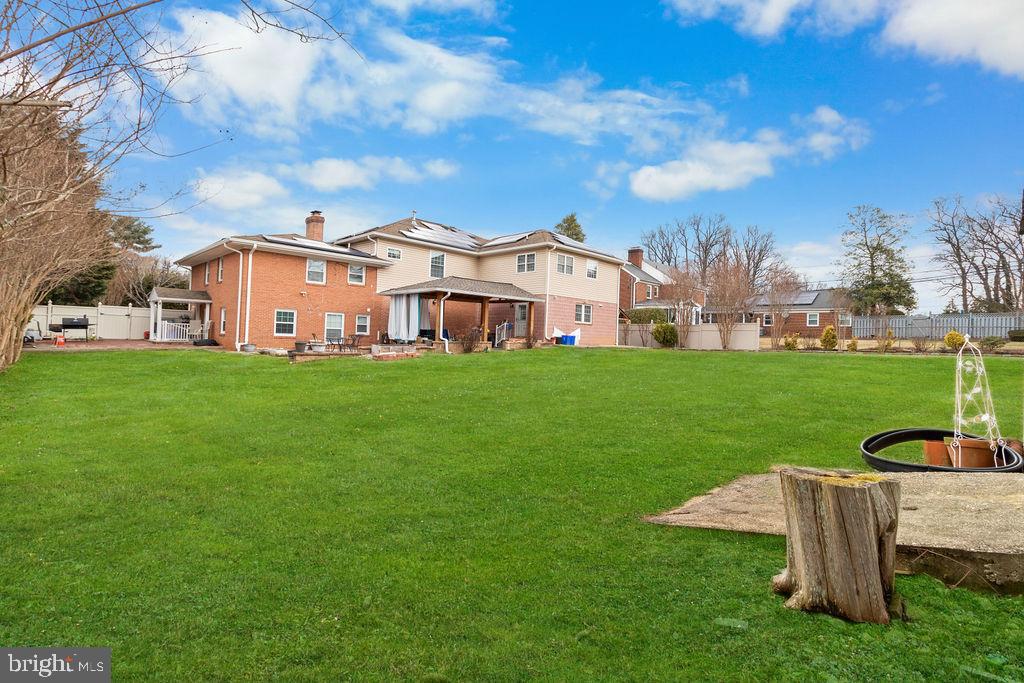 607 Valley Brook Dr