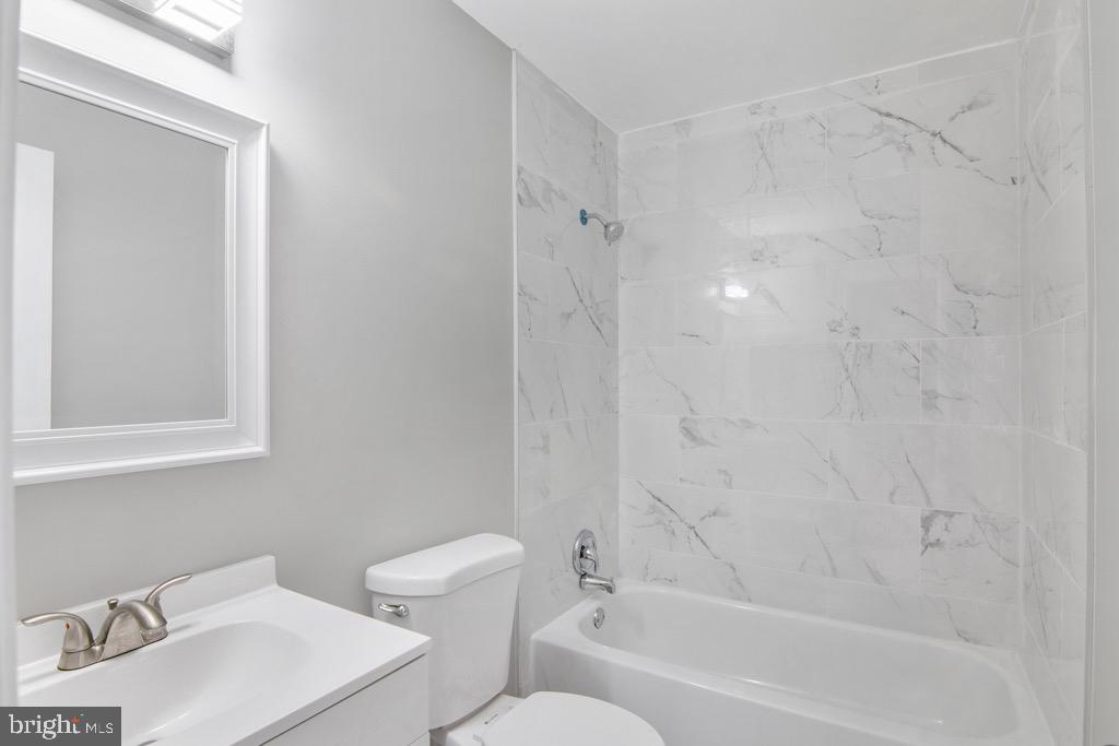 7005 Palamar TERRACE