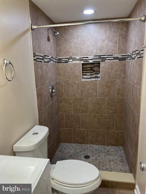 7107 Donnell Pl #B