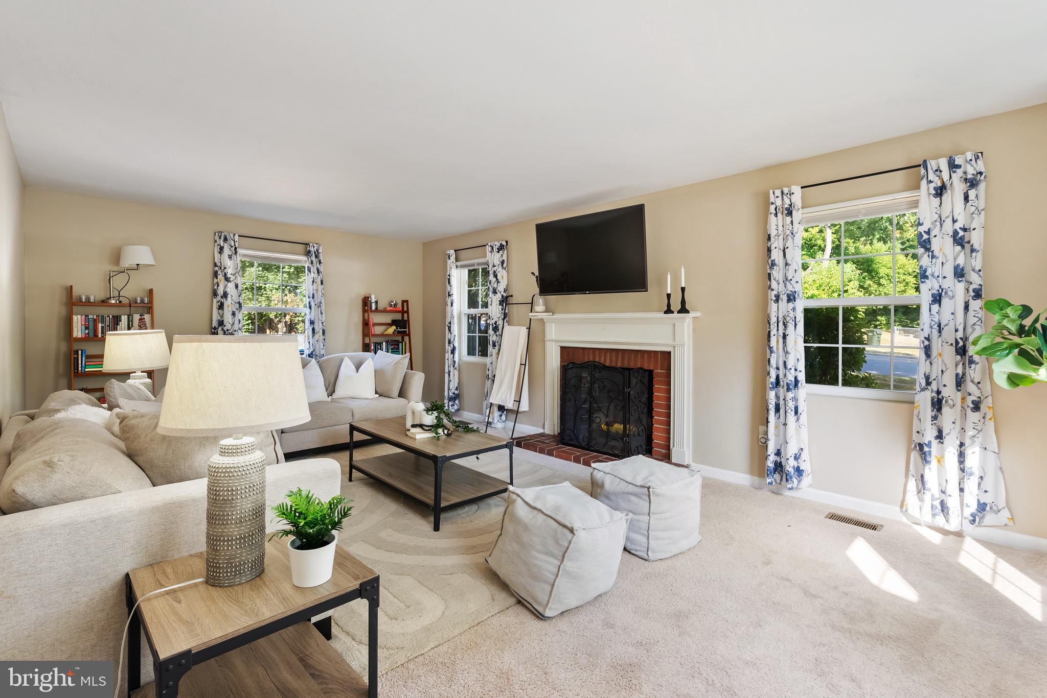 1308 Parkington Ln