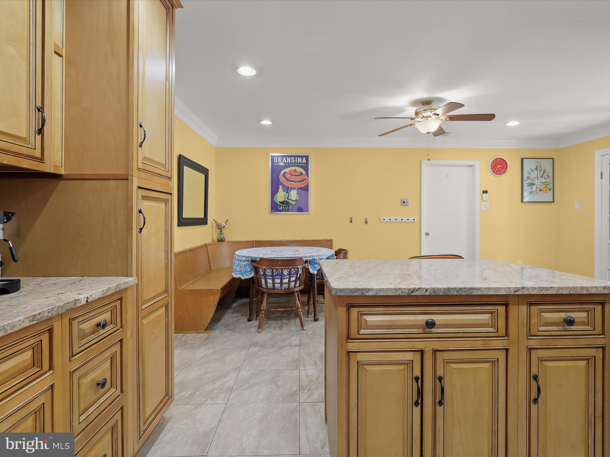 8807 Orwood Ln