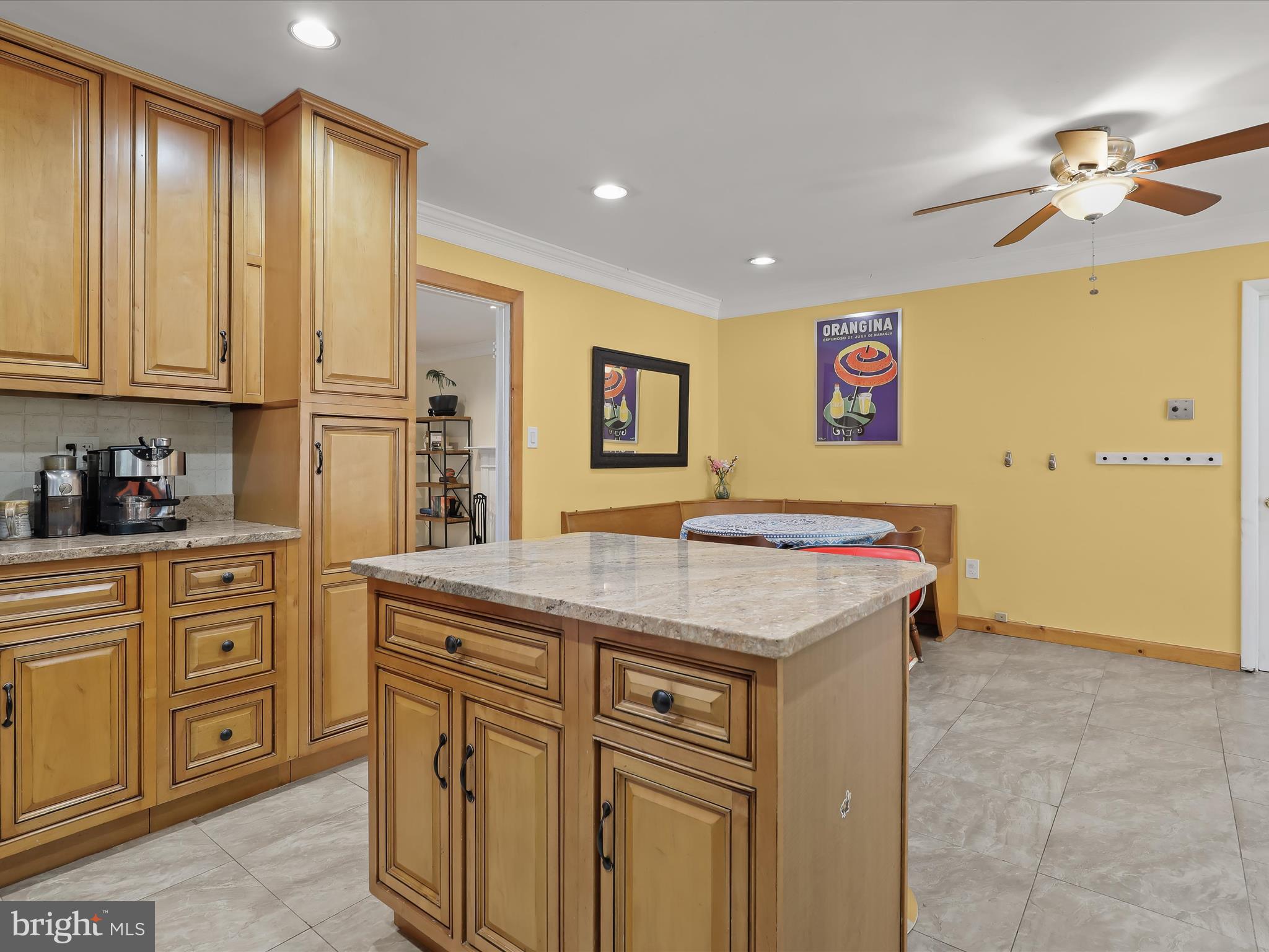 8807 Orwood Ln