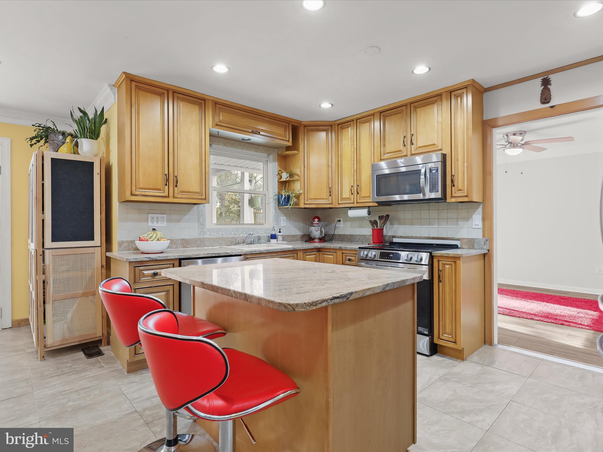 8807 Orwood Ln