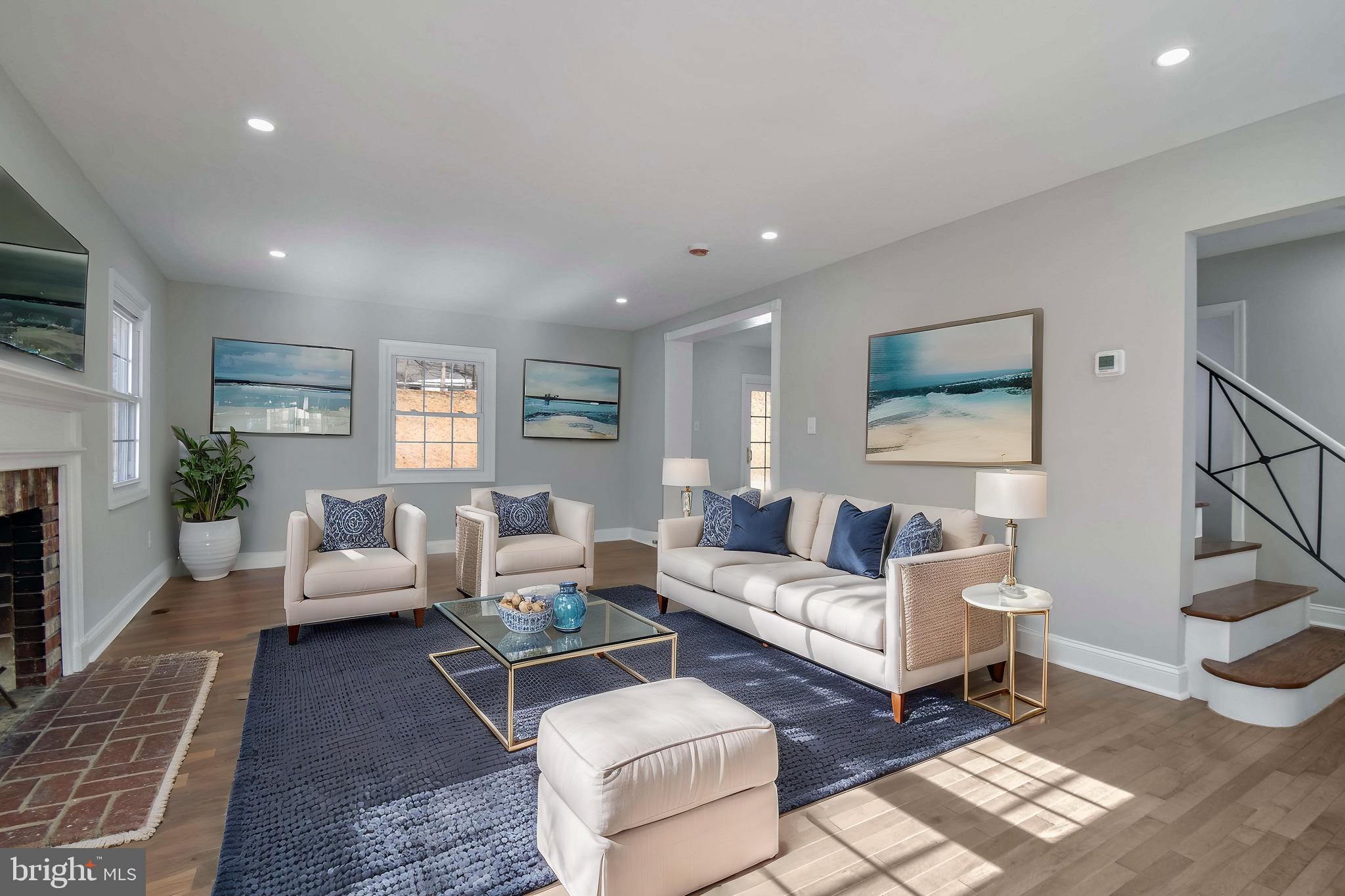 8812 CHURCHFIELD LANE