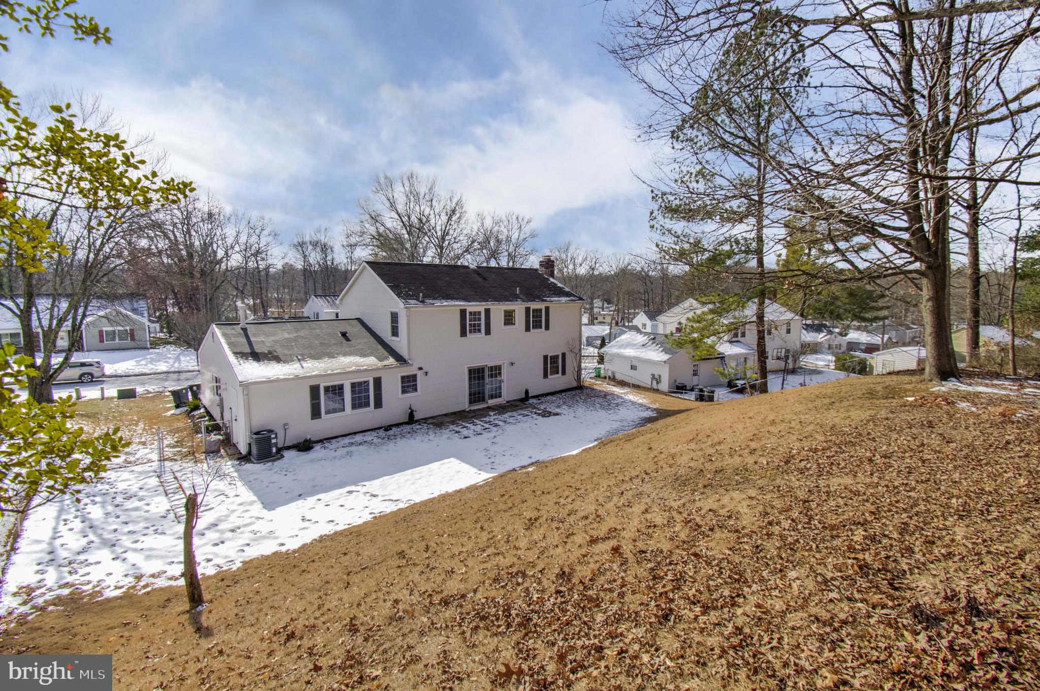 8812 CHURCHFIELD LANE