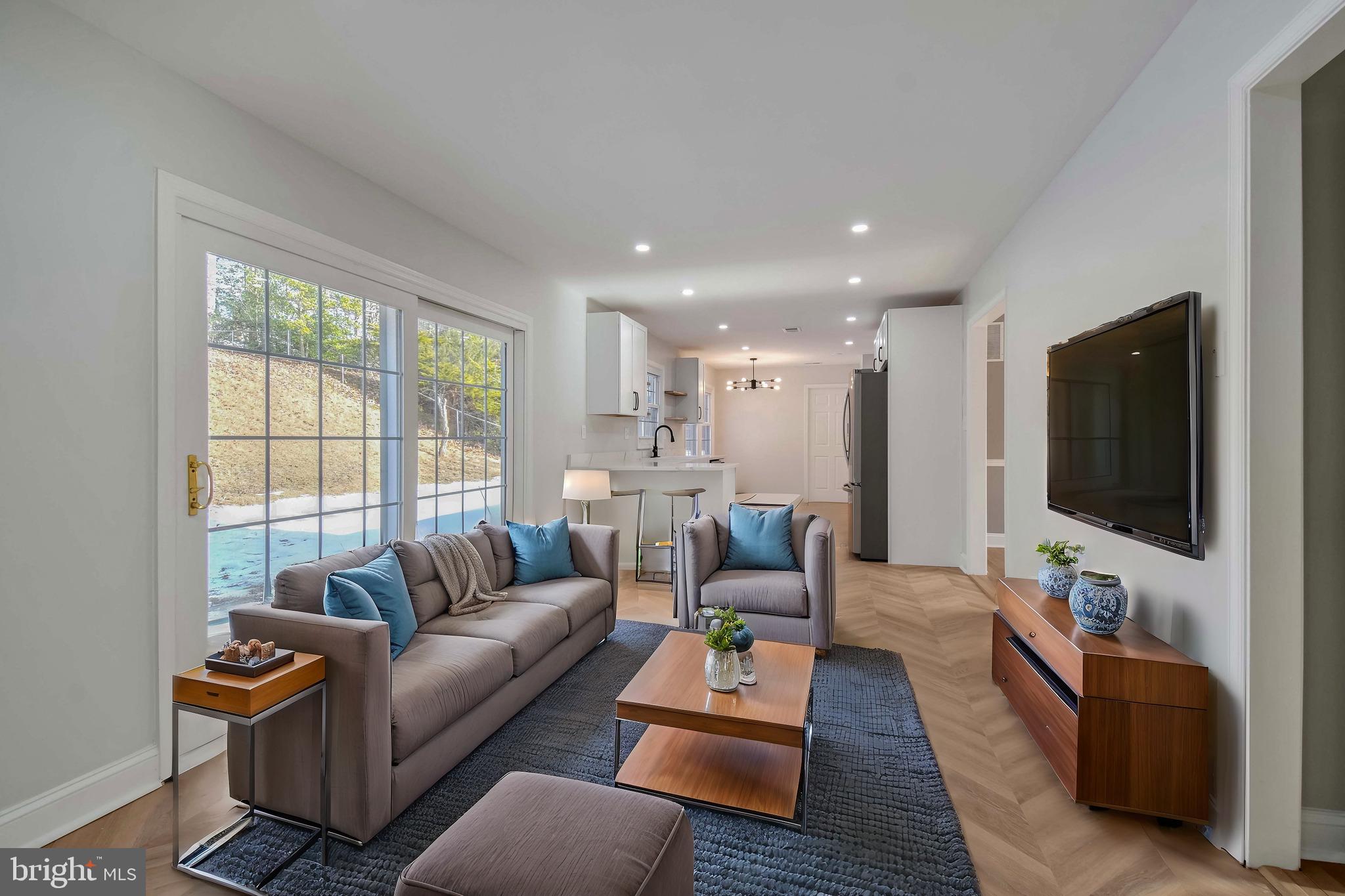 8812 CHURCHFIELD LANE