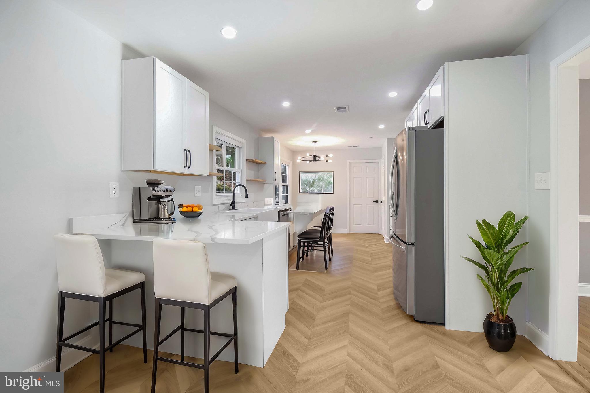 8812 CHURCHFIELD LANE