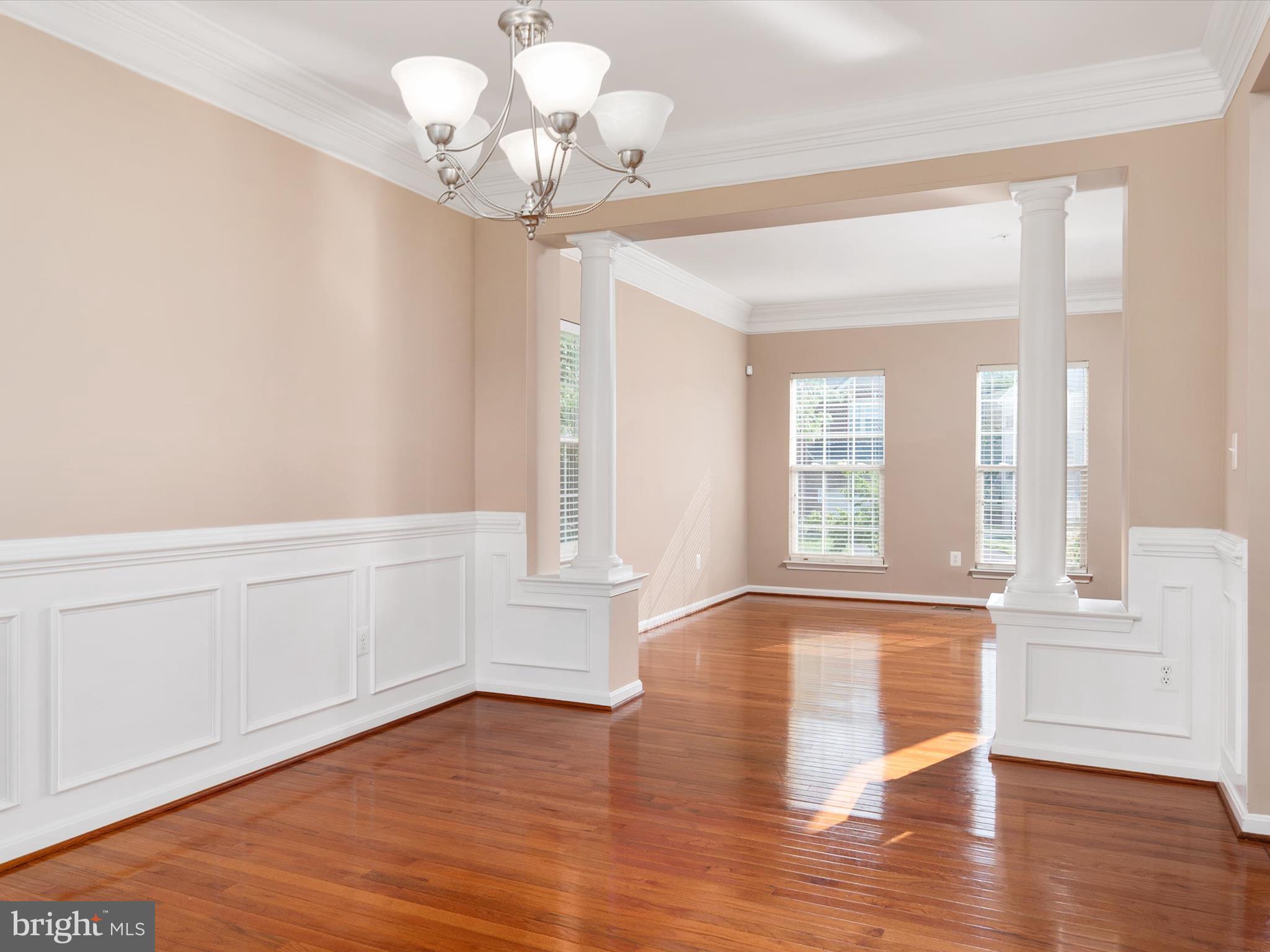 1213 HEARTLAND COURT