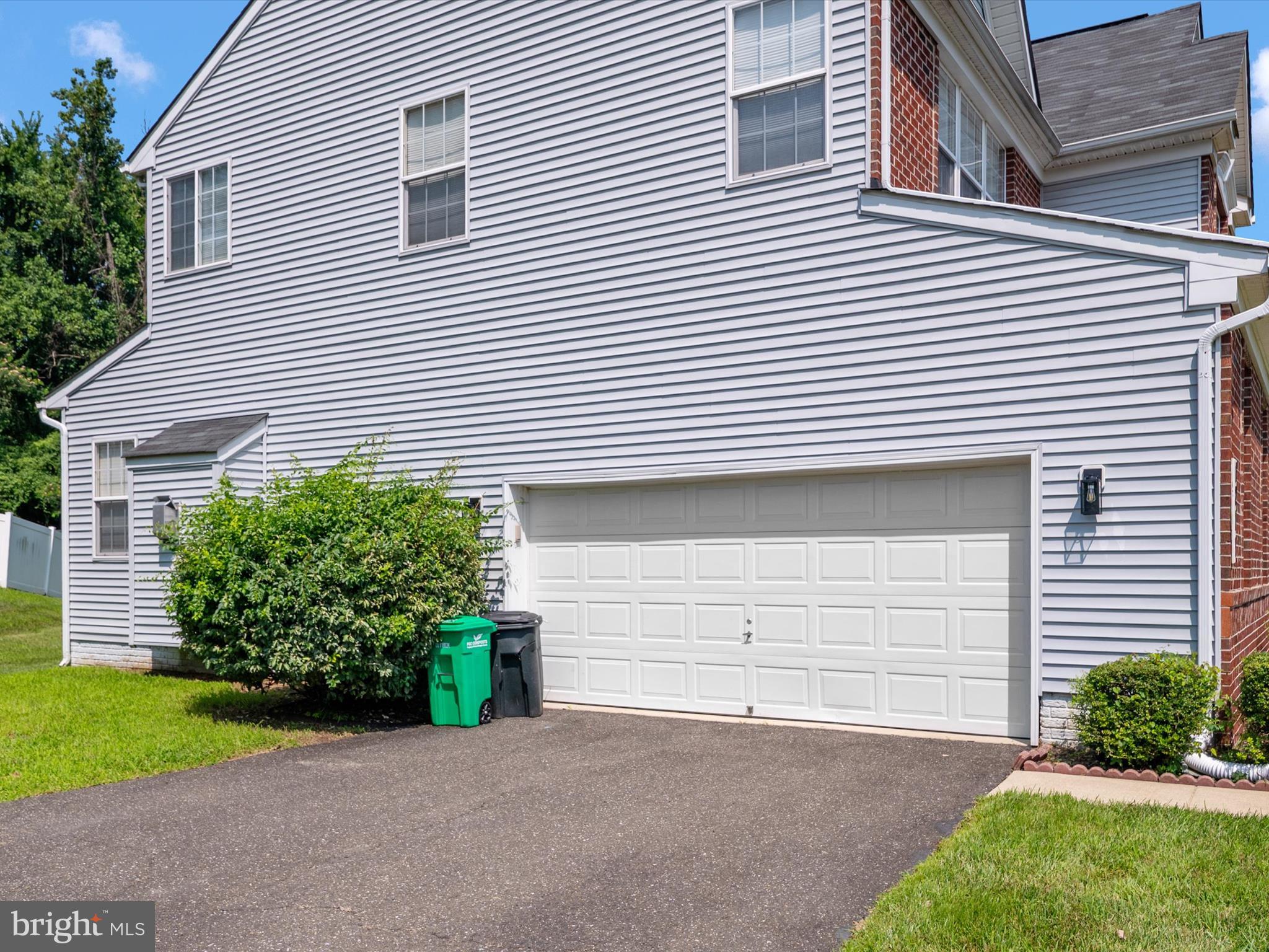 1213 HEARTLAND COURT