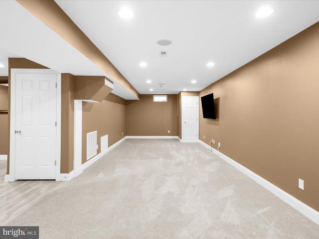 353 Willow Branch Rd