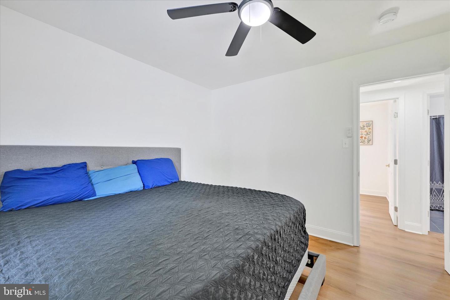 102 Maple Rd