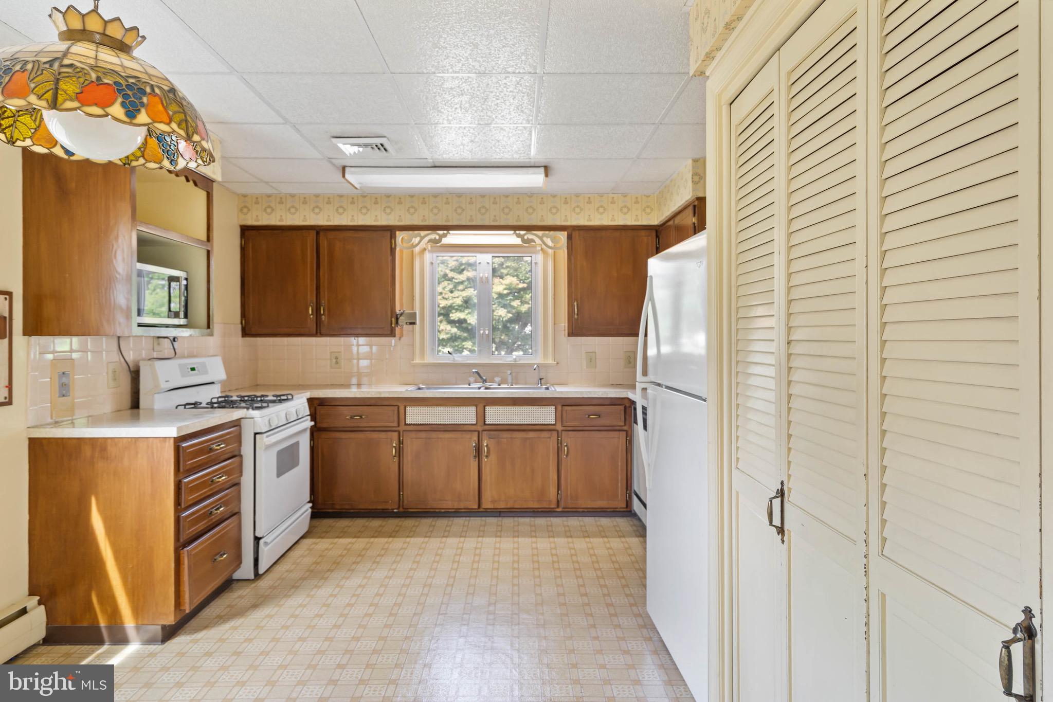 118 Jerome Dr