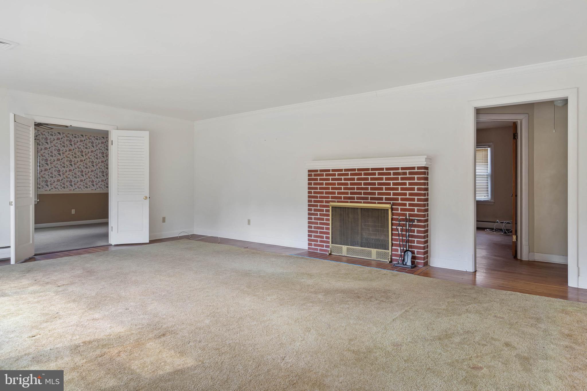 118 Jerome Dr
