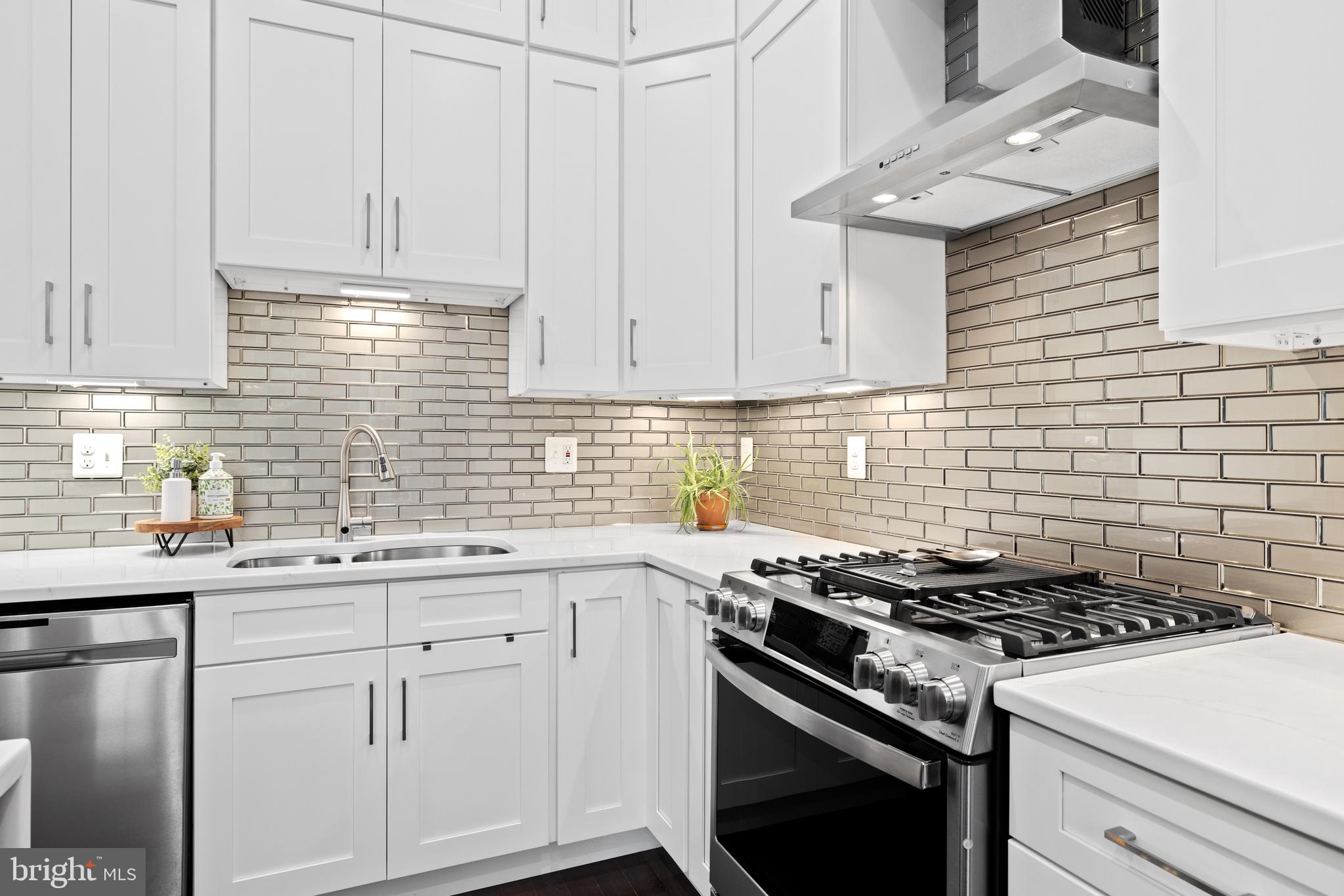 6000 Mill Cove COURT