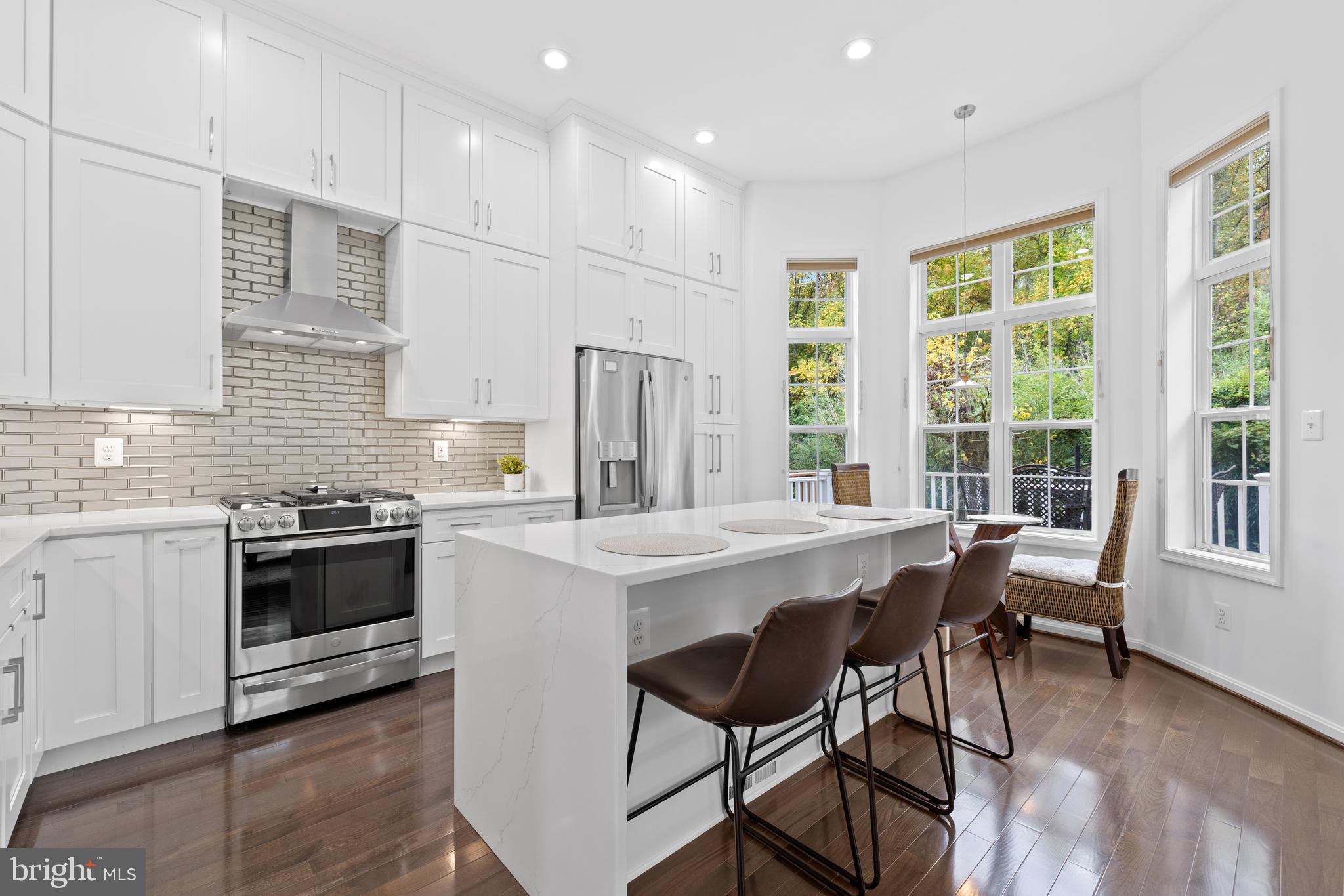 6000 Mill Cove COURT