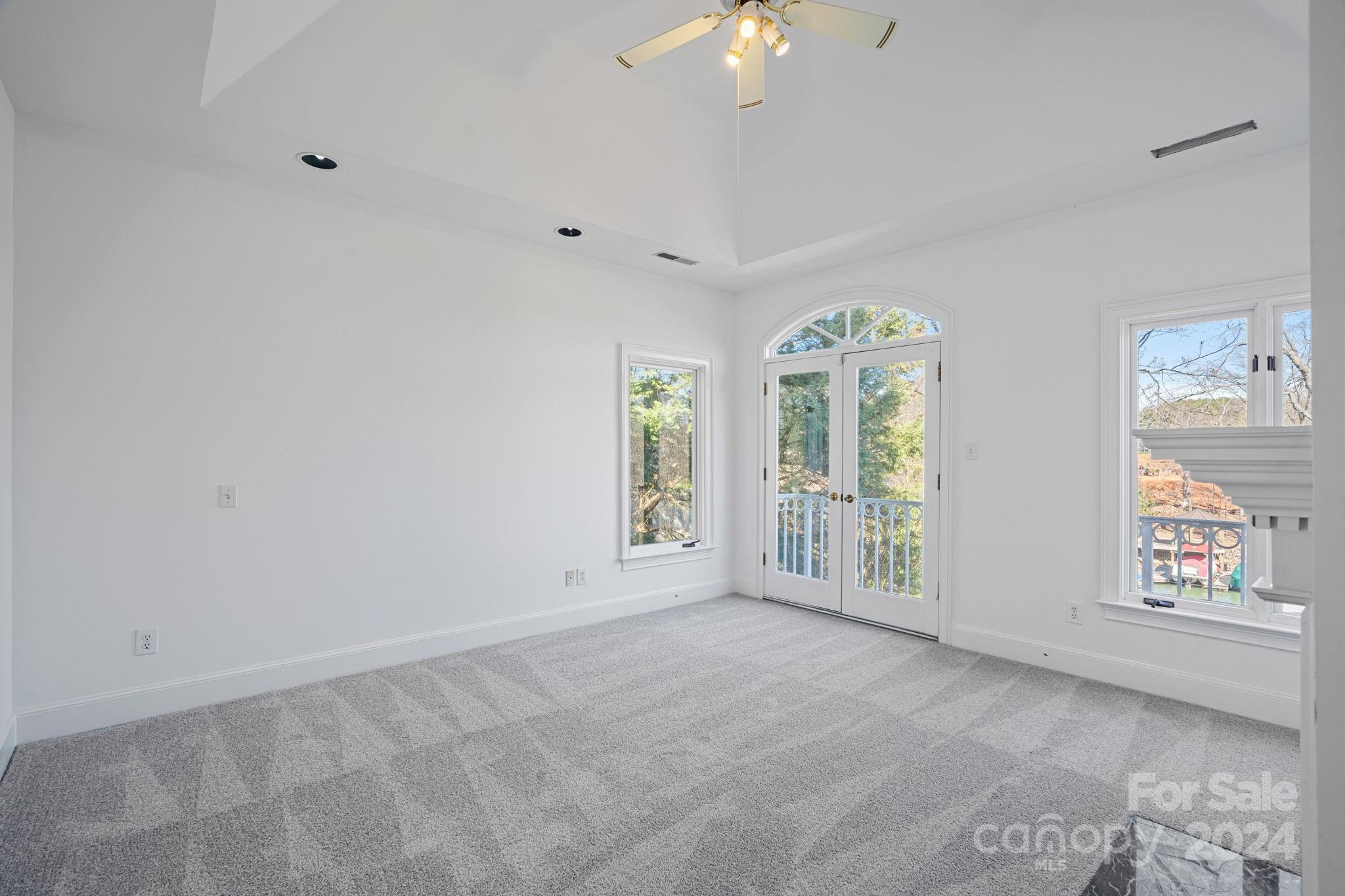 18914 Halyard Pointe Lane