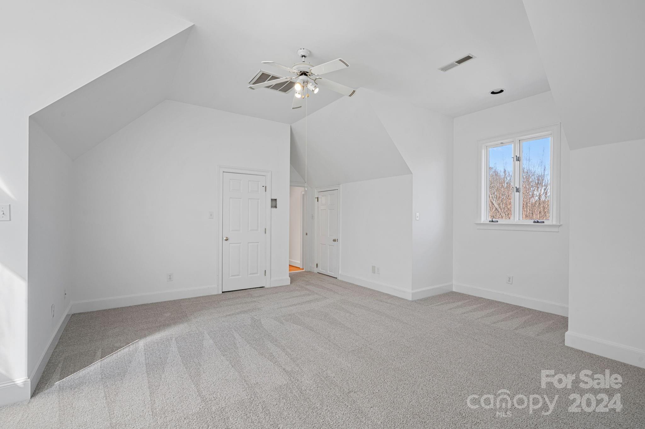18914 Halyard Pointe Lane