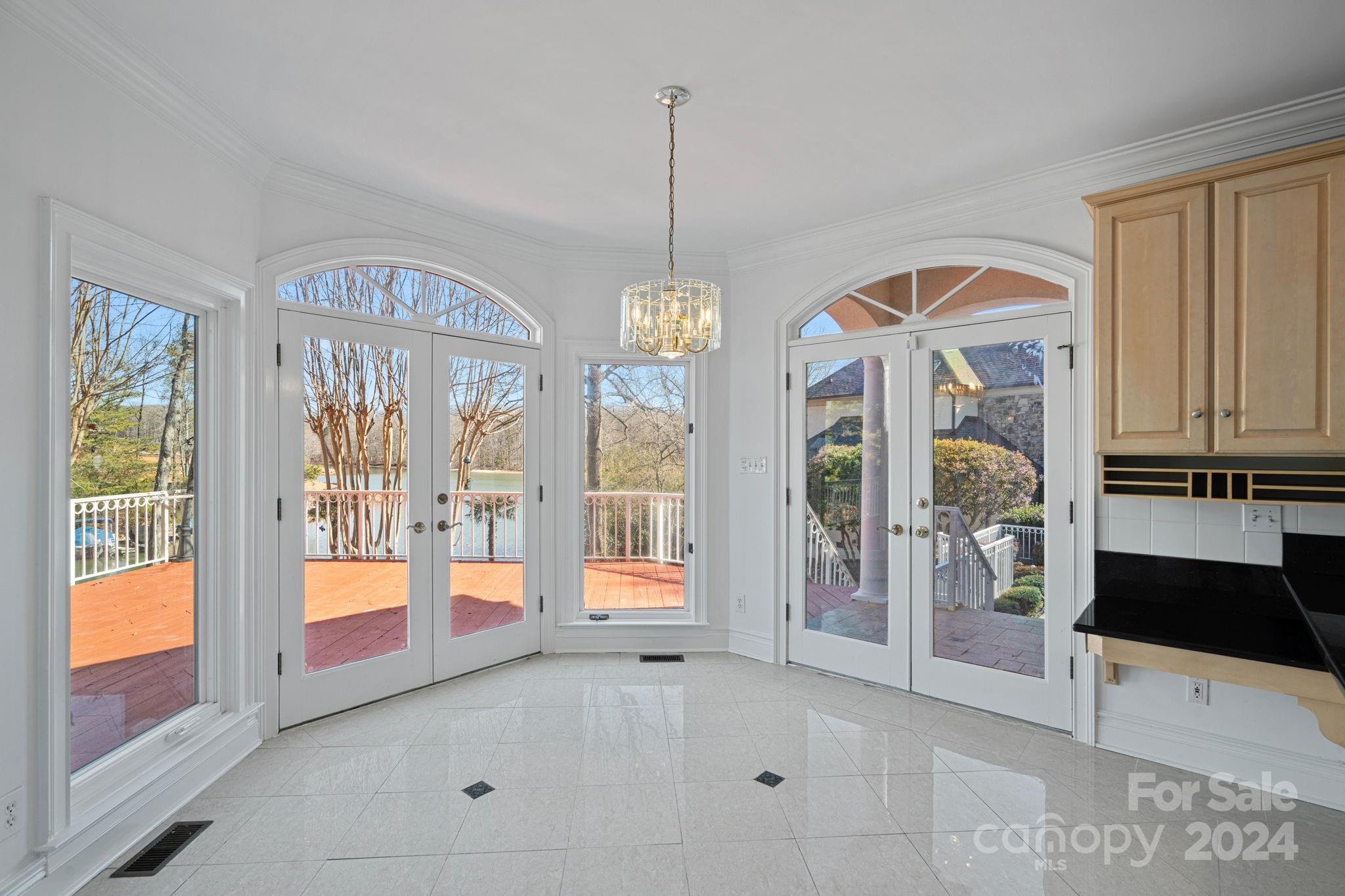 18914 Halyard Pointe Lane