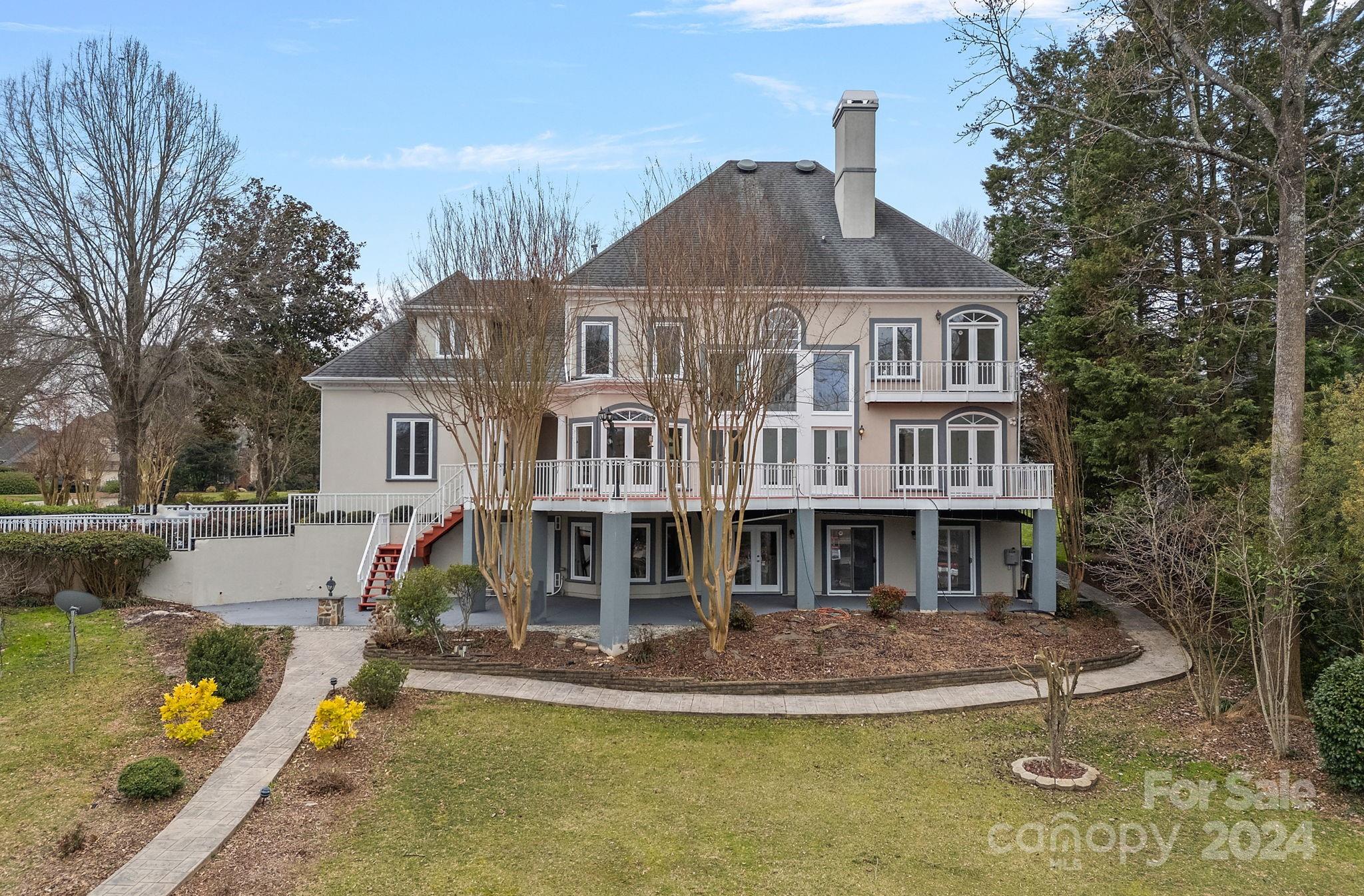 18914 Halyard Pointe Lane