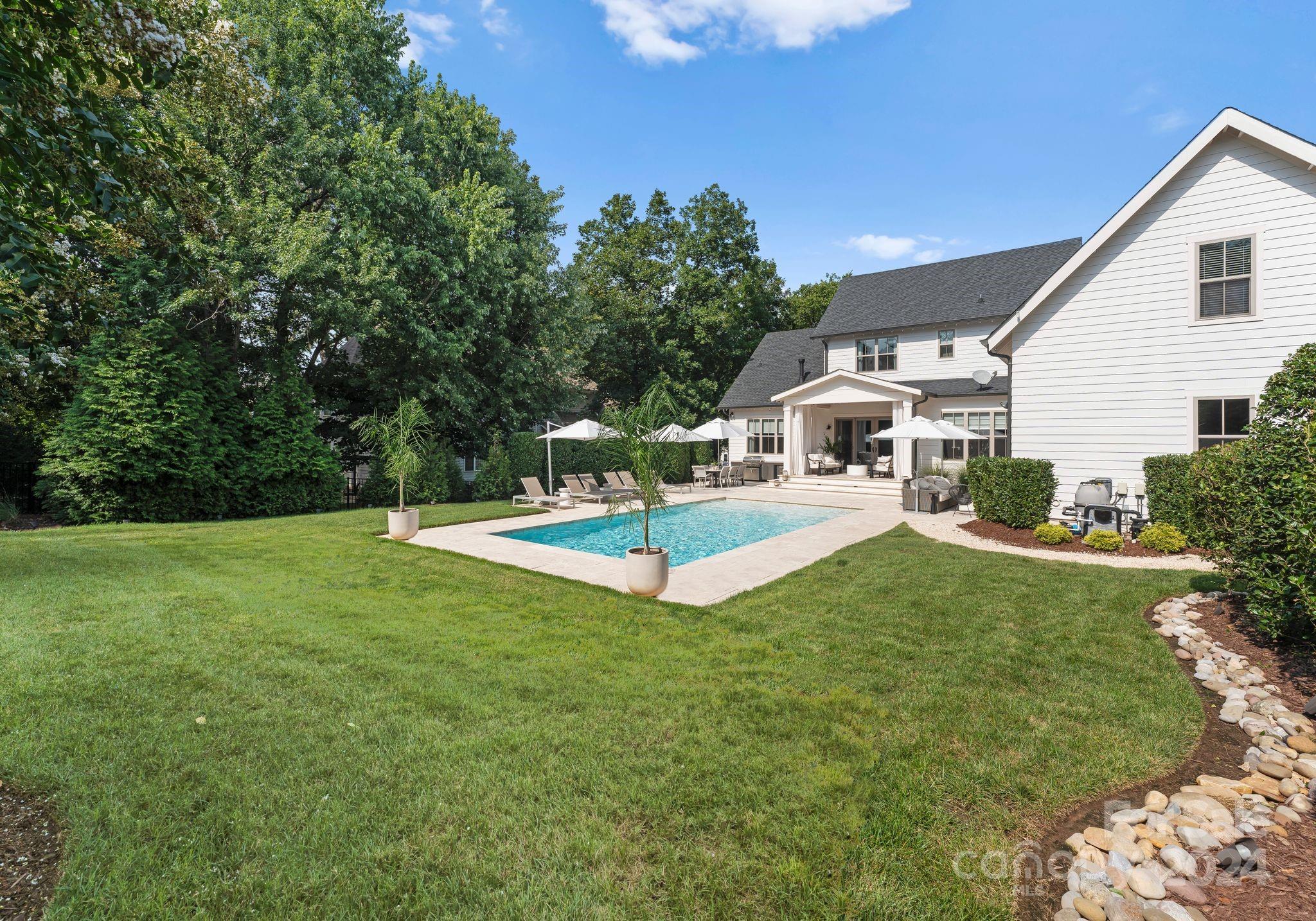 18907 Lakehouse Pointe Drive