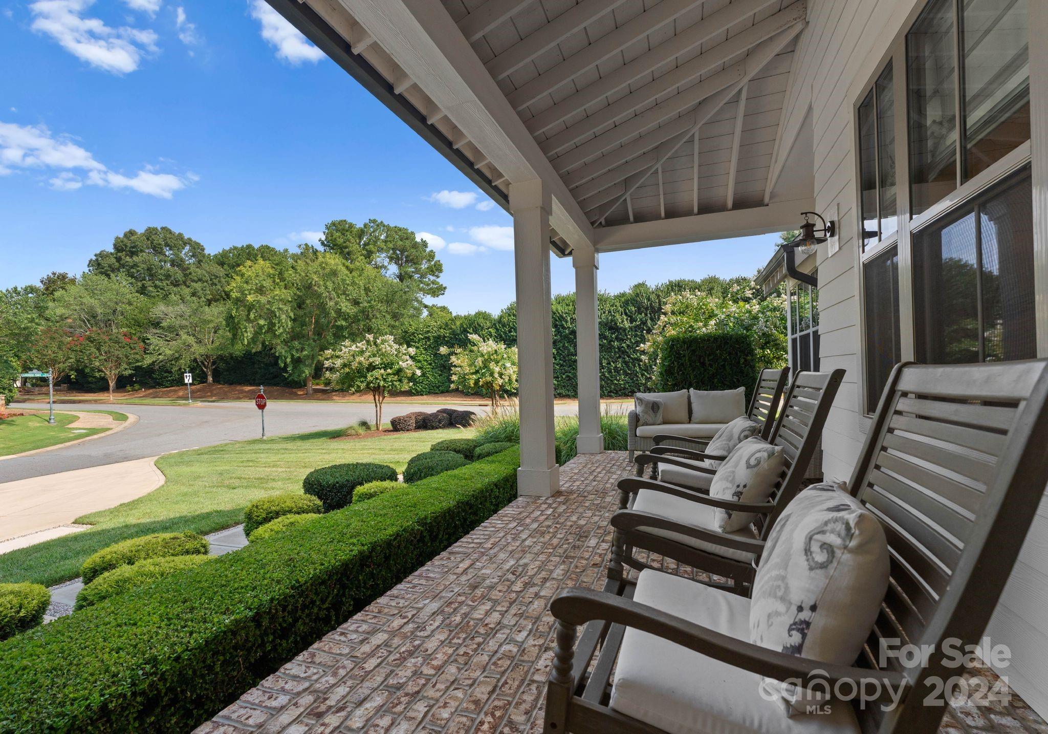 18907 Lakehouse Pointe Drive