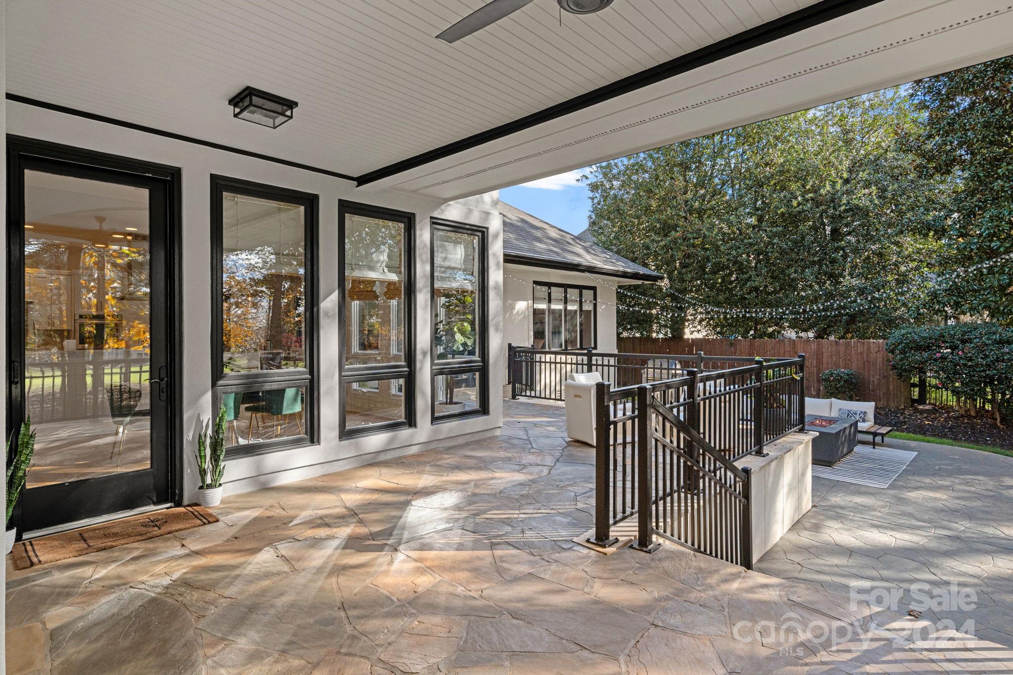 18730 Peninsula Club Drive