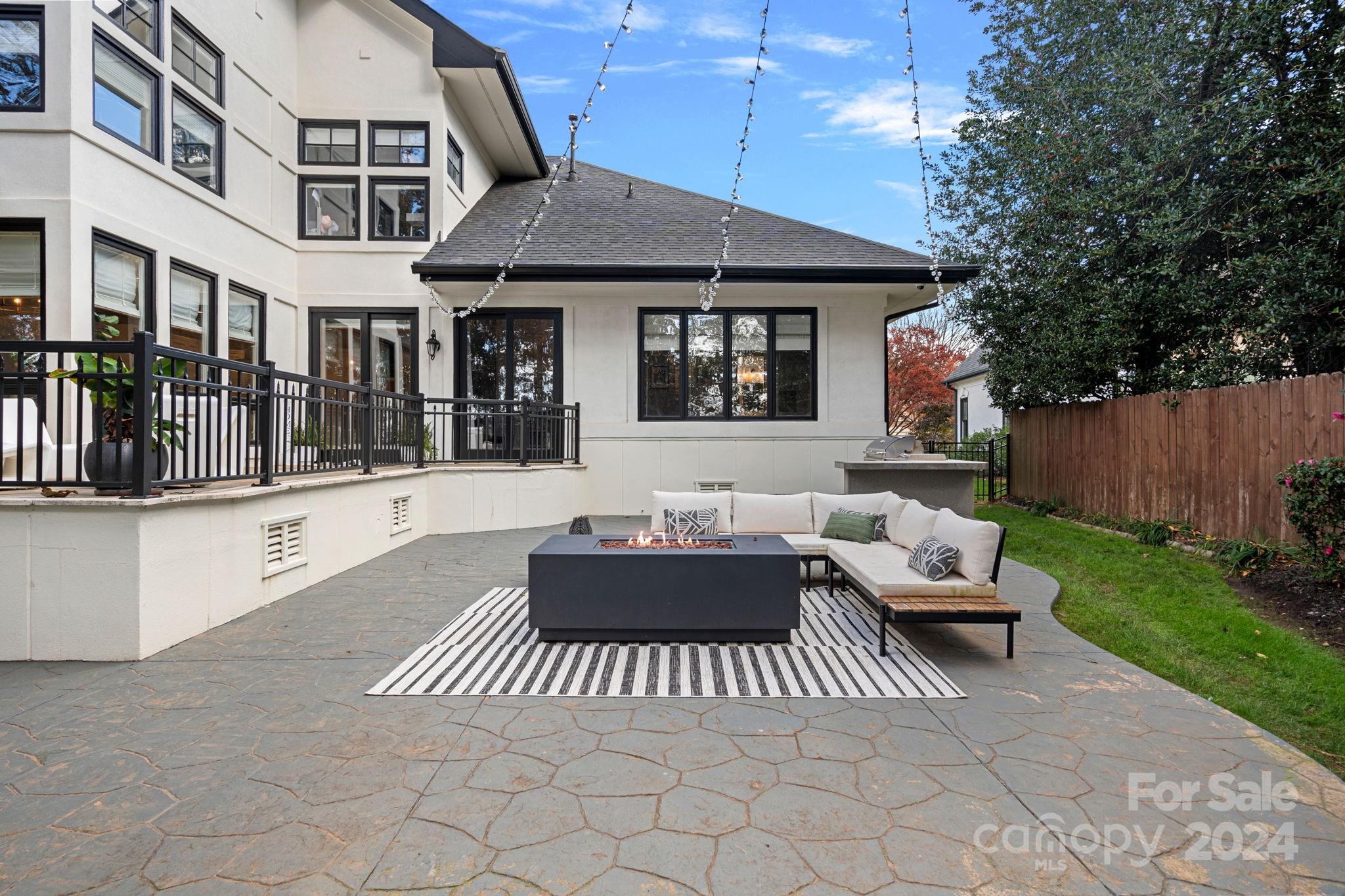 18730 Peninsula Club Drive