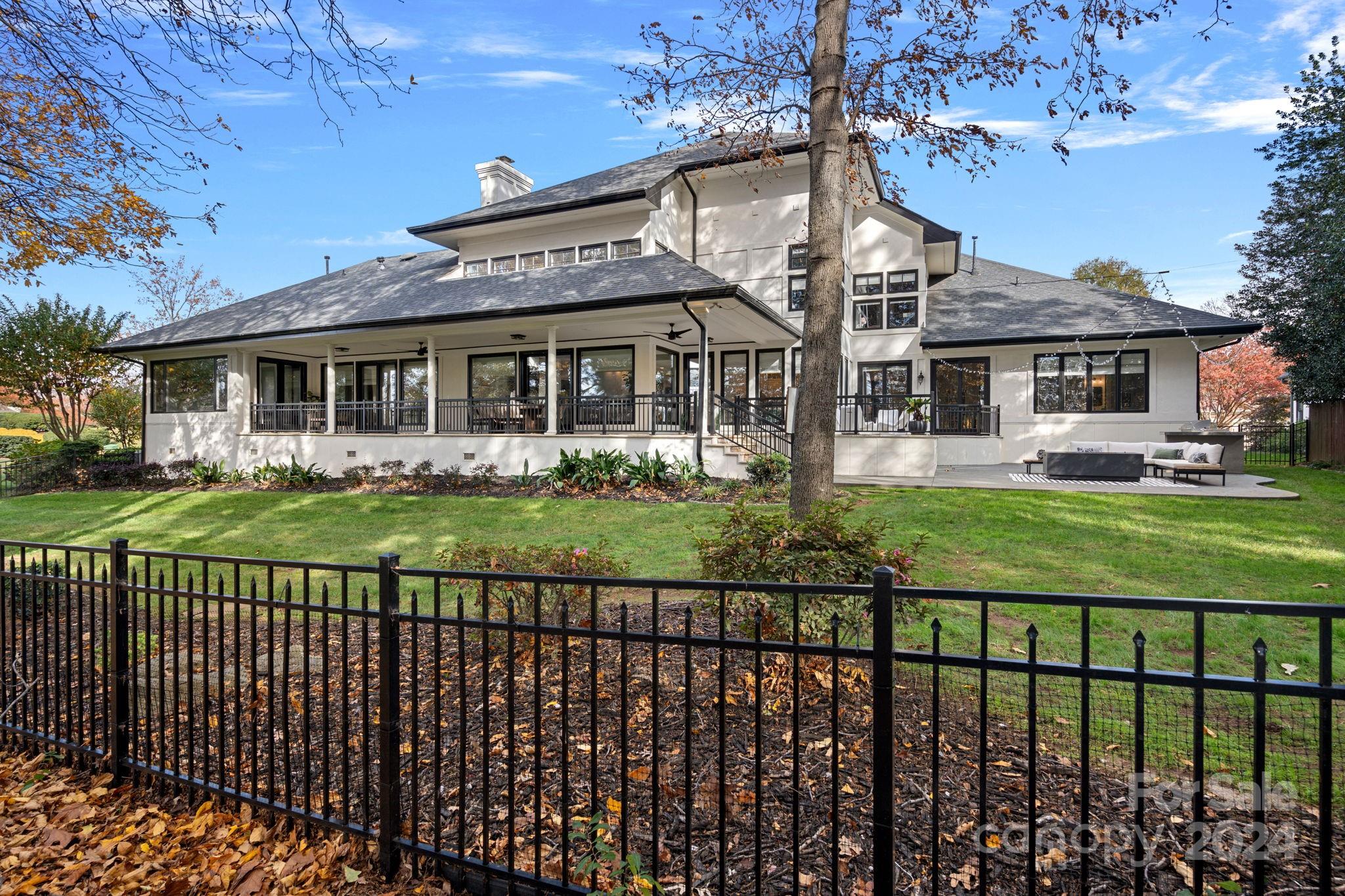 18730 Peninsula Club Drive