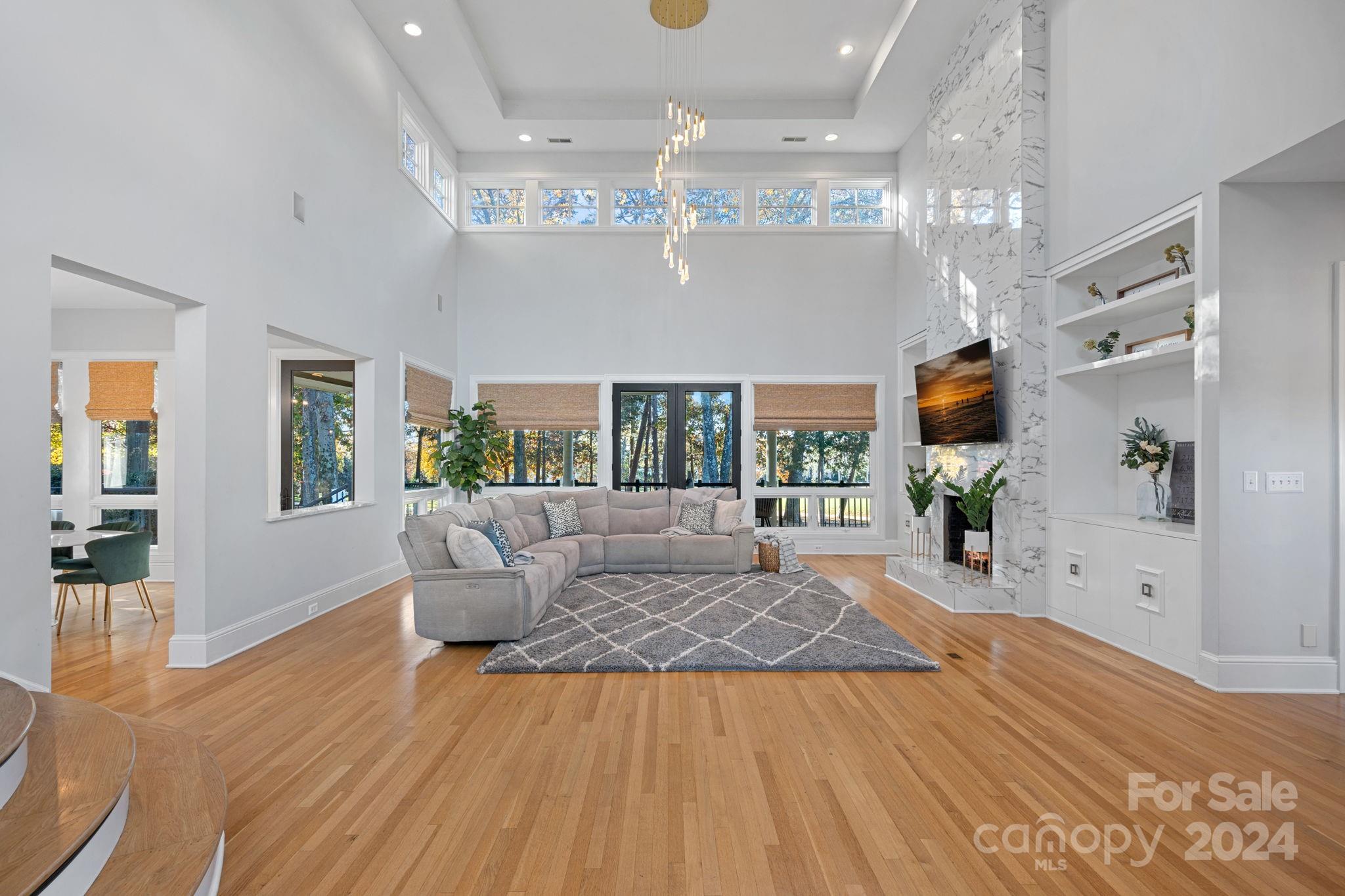 18730 Peninsula Club Drive