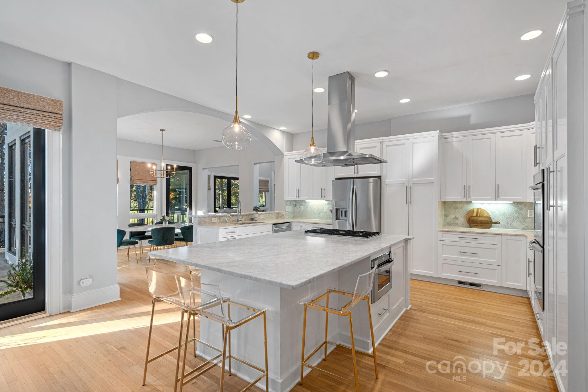 18730 Peninsula Club Drive