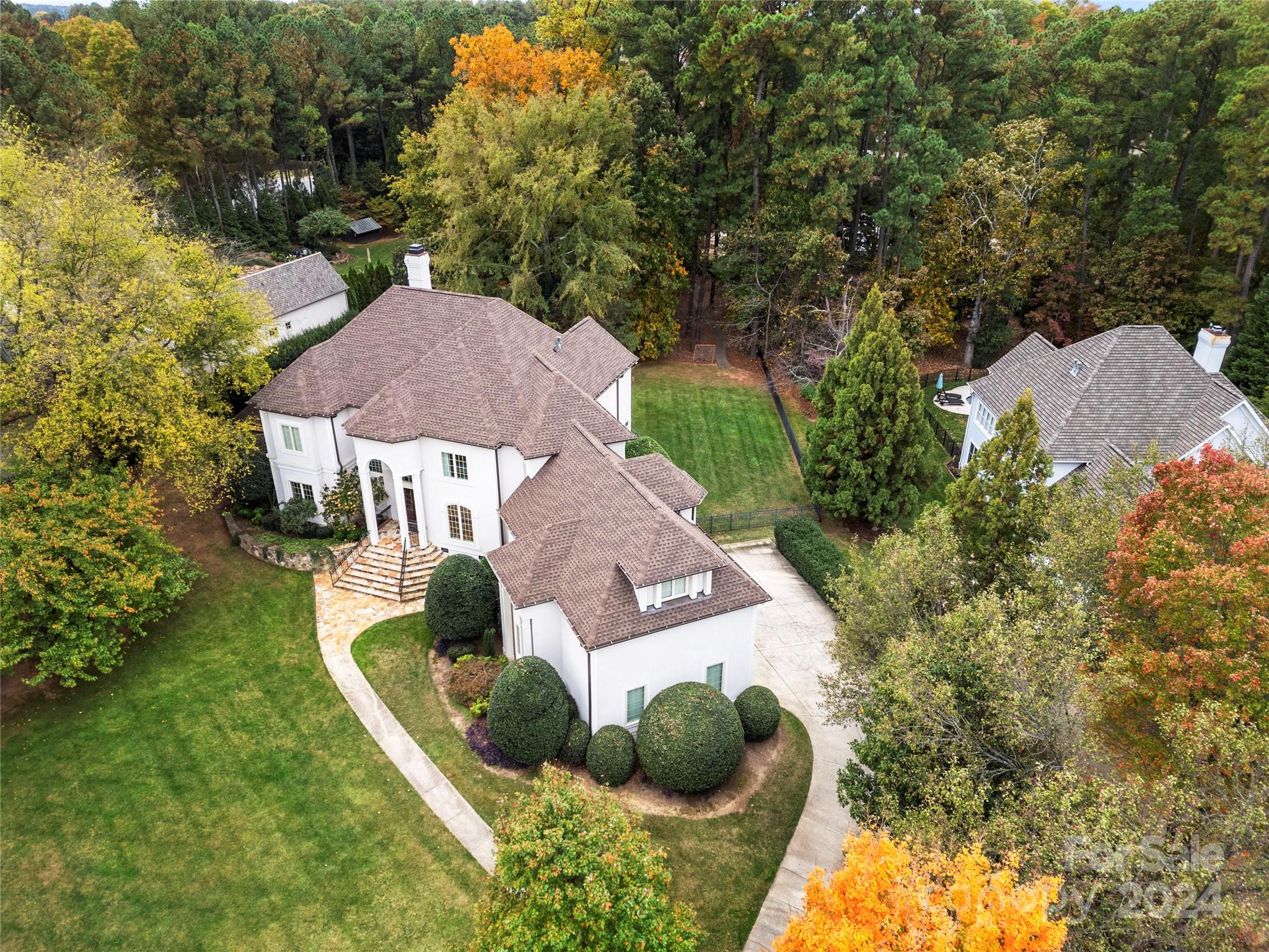 18917 Peninsula Point Drive