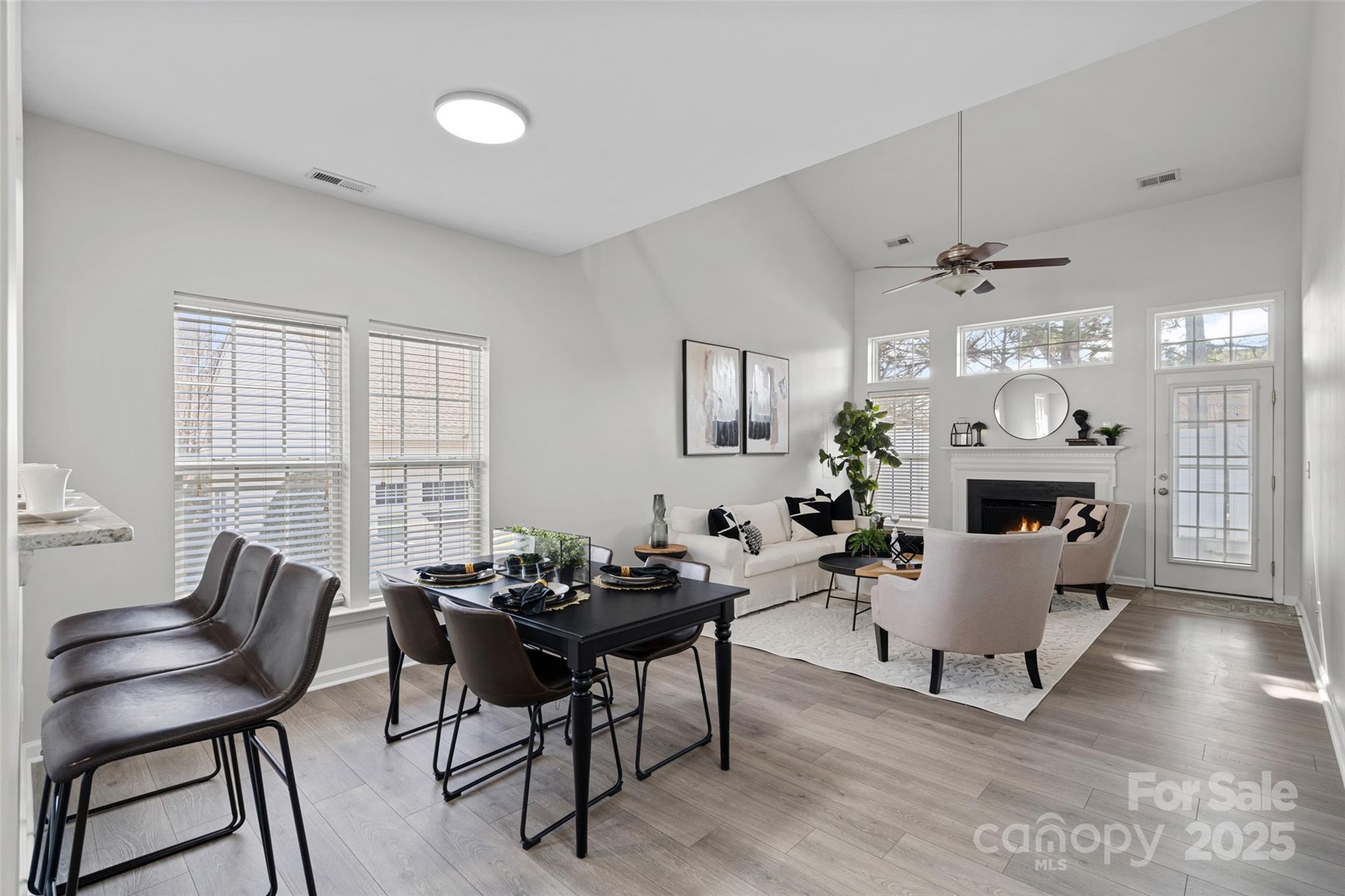 141 N Arcadian Way
