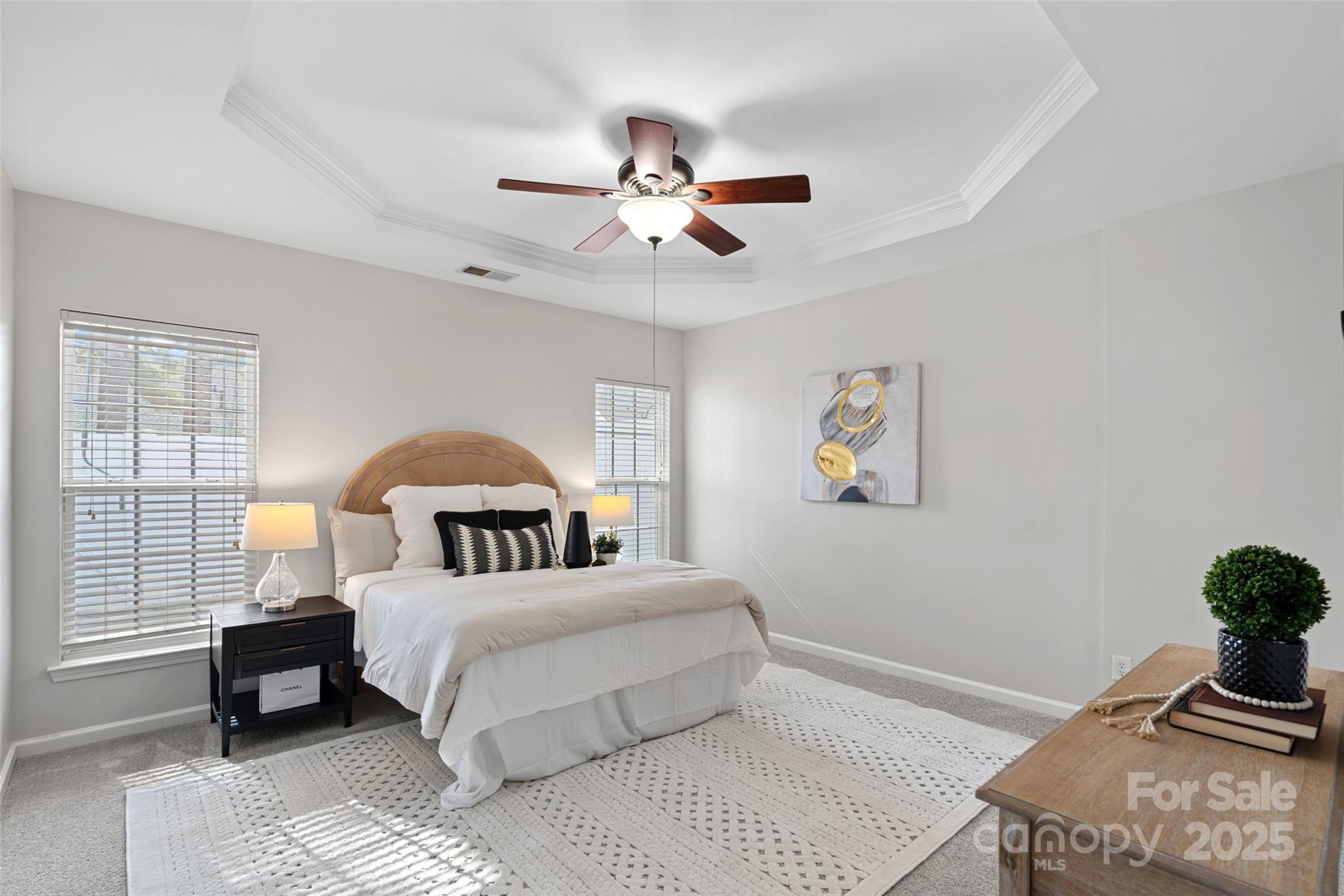 141 N Arcadian Way