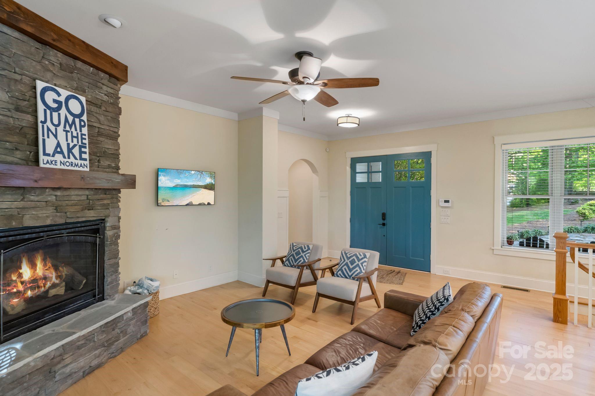 8086 Summit Ridge Drive