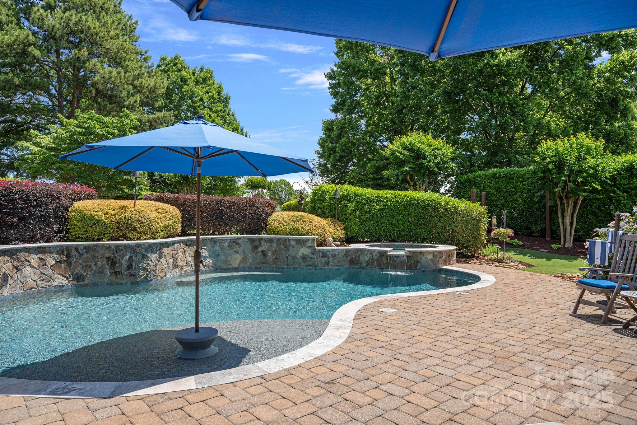 18718 Peninsula Cove Lane
