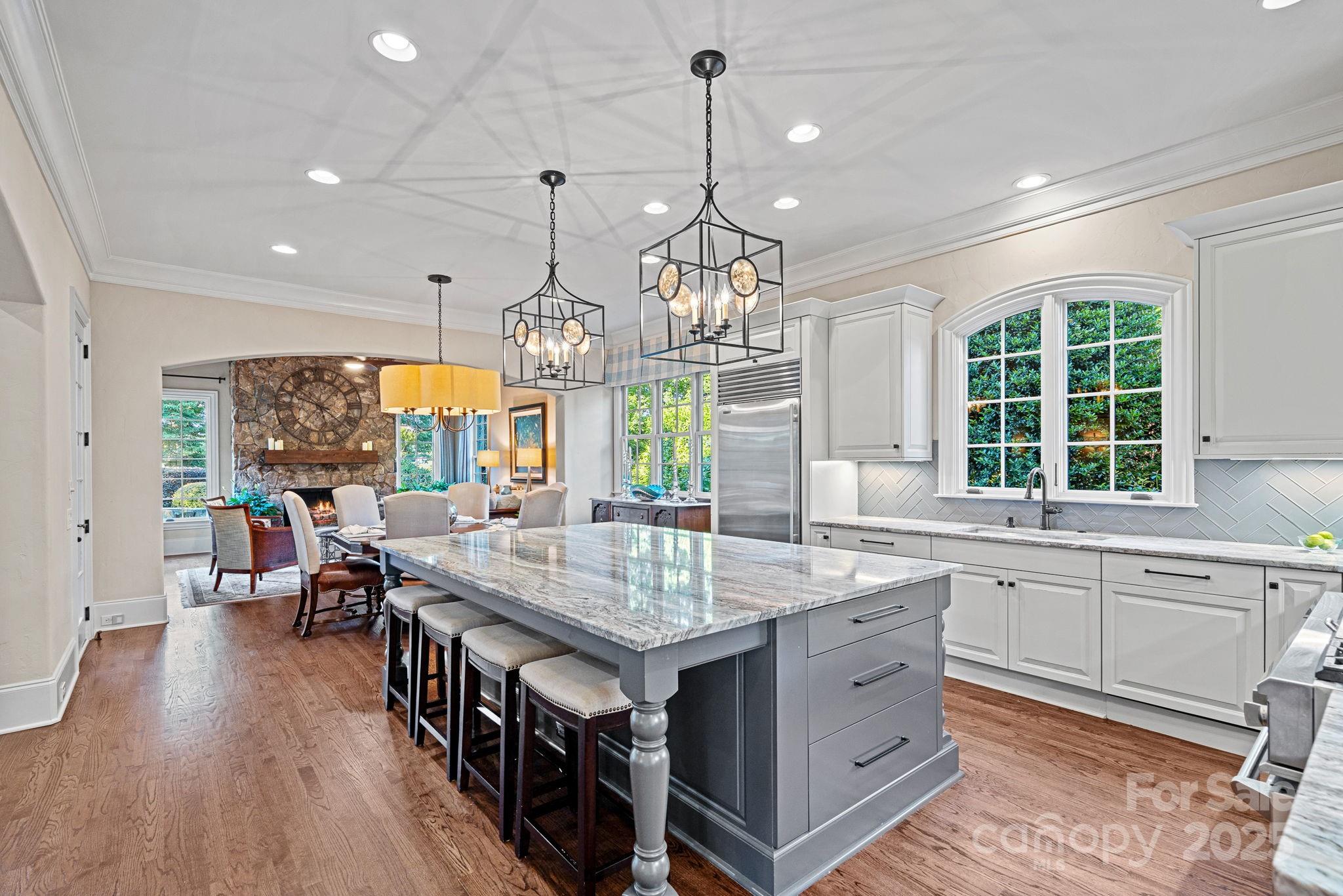 18718 Peninsula Cove Lane