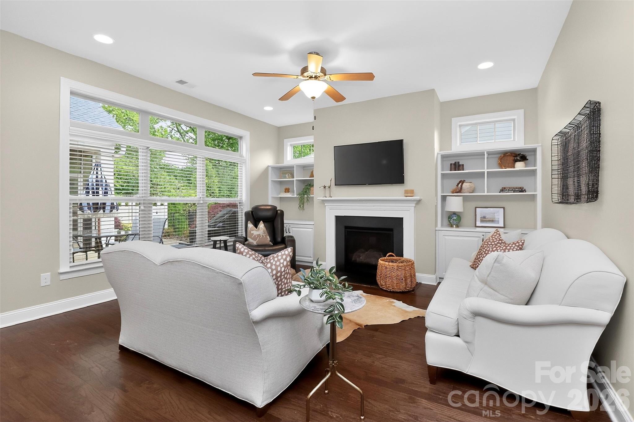 7933 Parknoll Drive