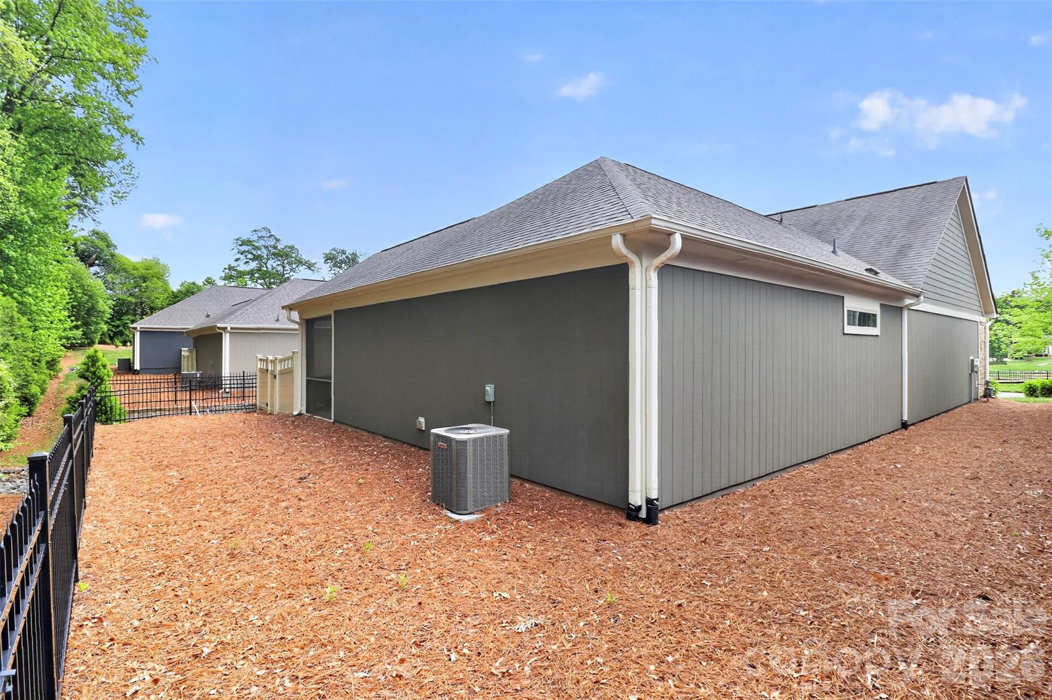 7933 Parknoll Drive