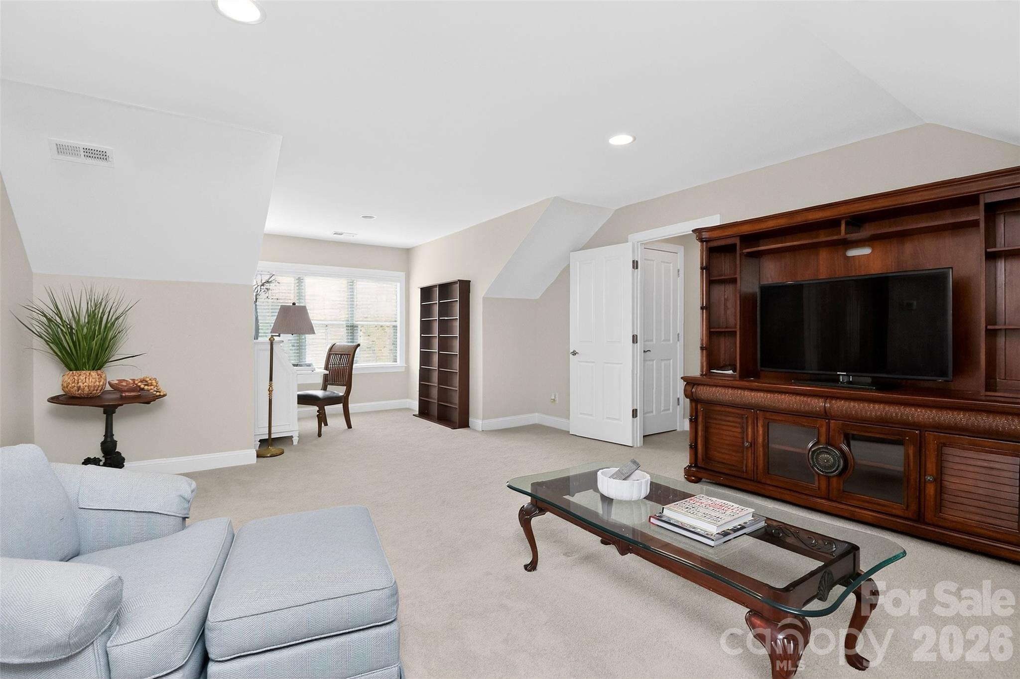 7933 Parknoll Drive