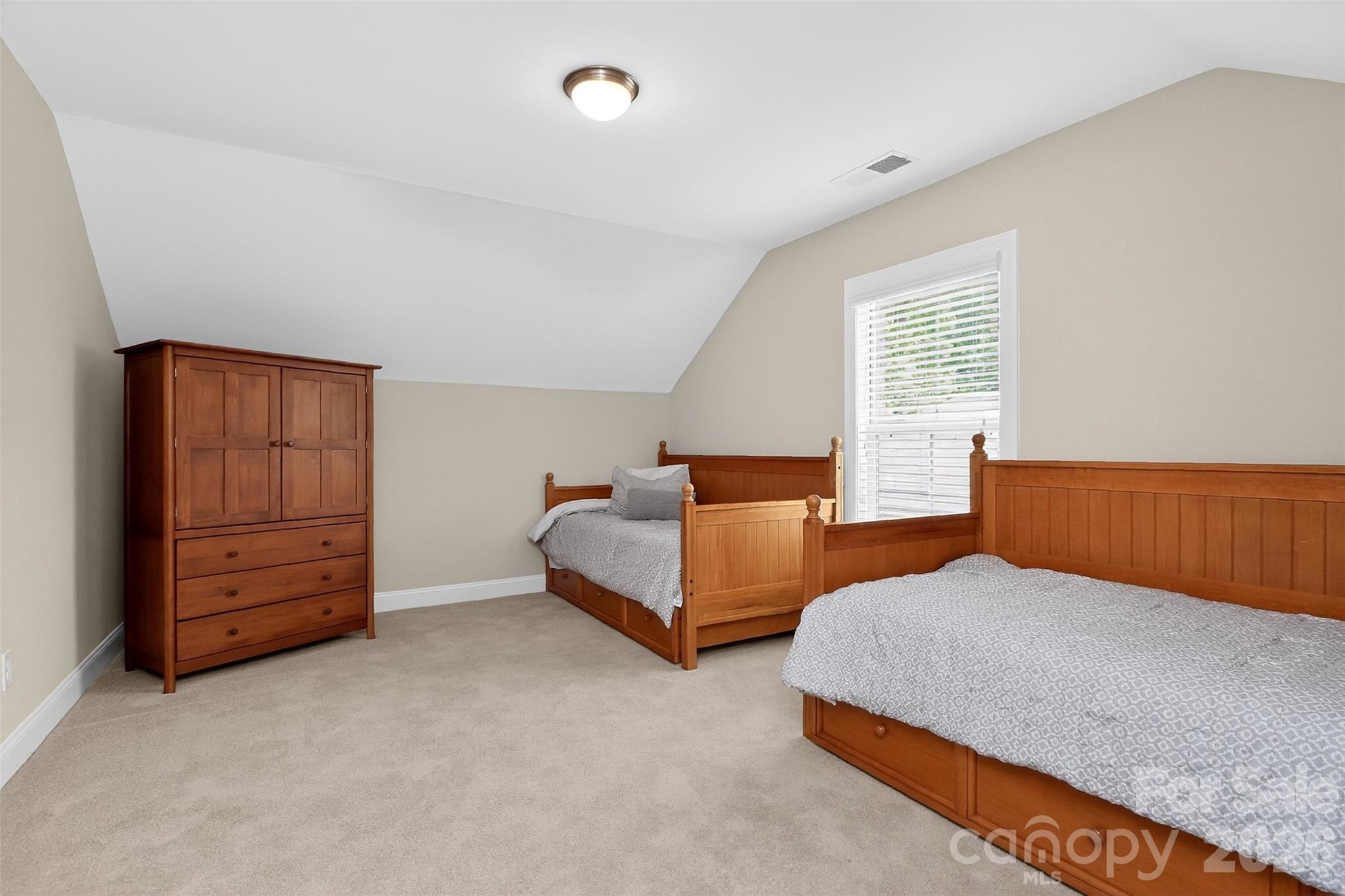 7933 Parknoll Drive