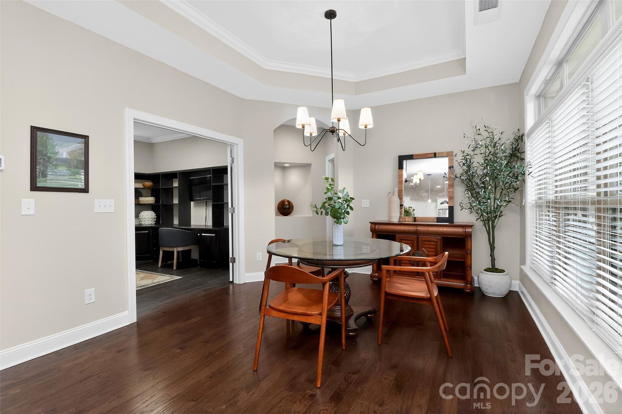 7933 Parknoll Drive