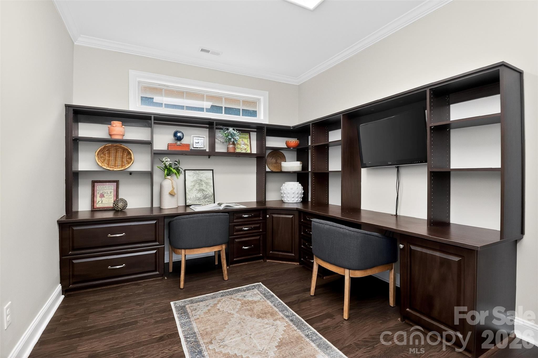7933 Parknoll Drive