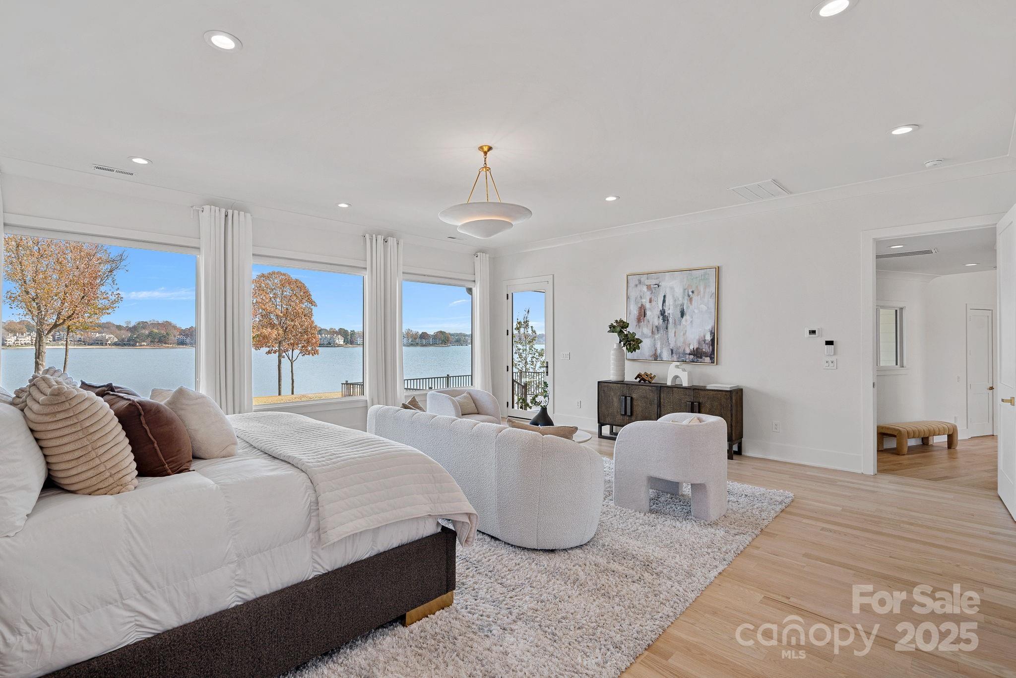 21528 Norman Shores Drive