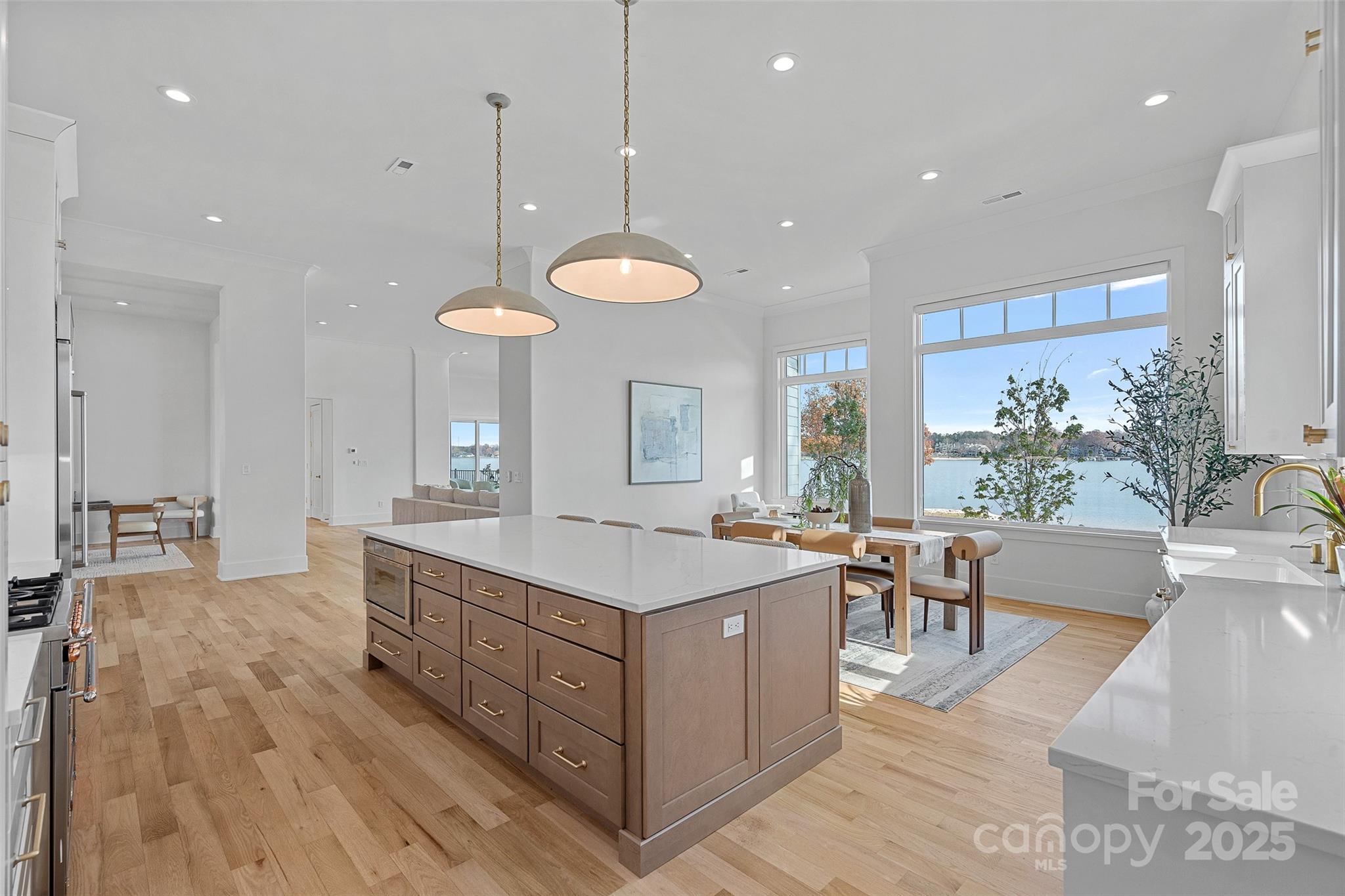 21528 Norman Shores Drive