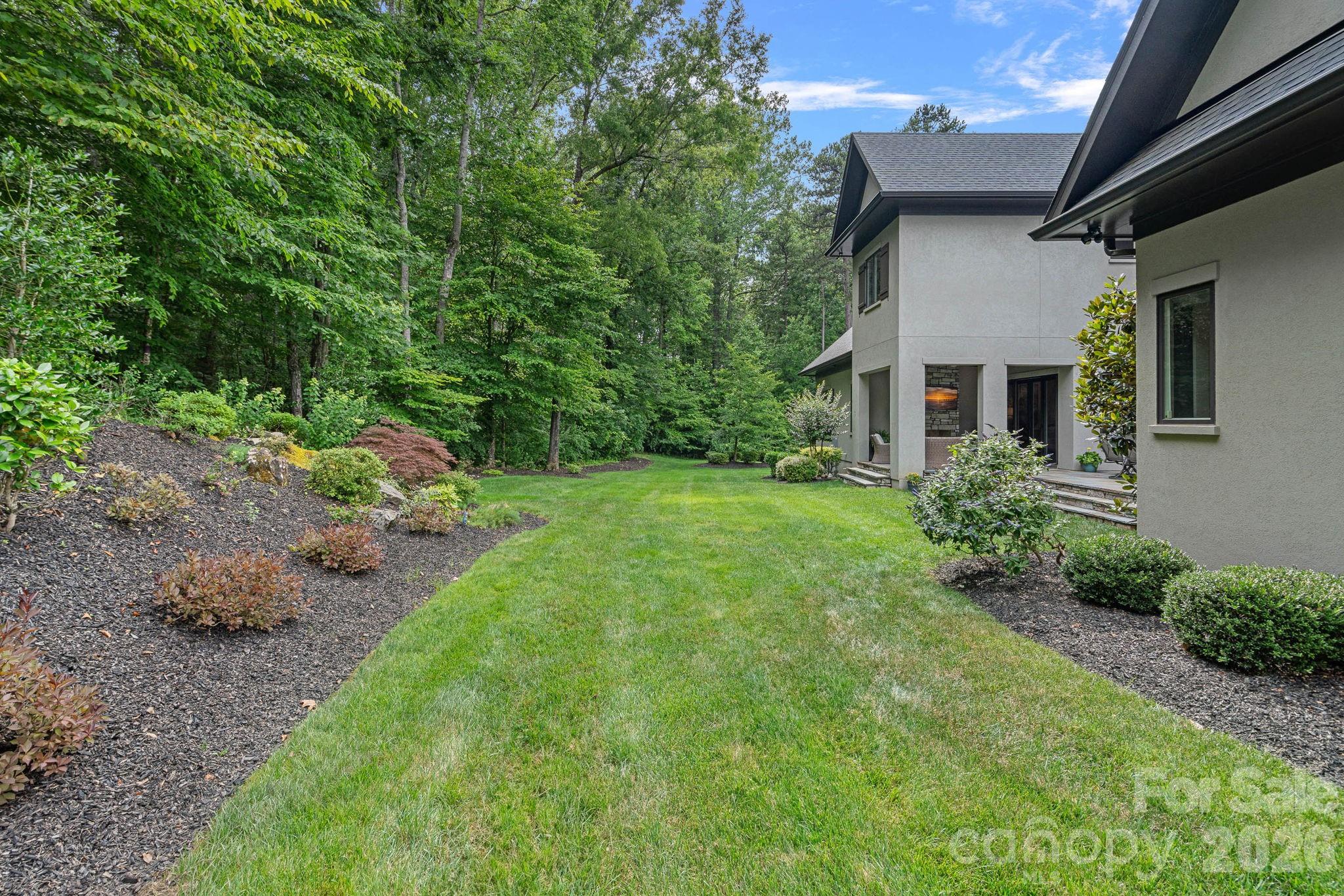 17627 Stuttgart Road