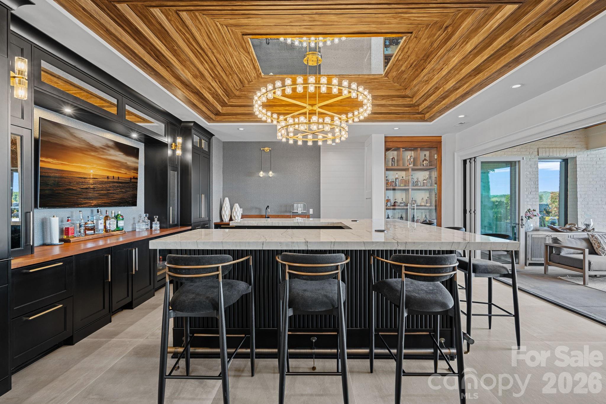 7861 Live Oaks Drive