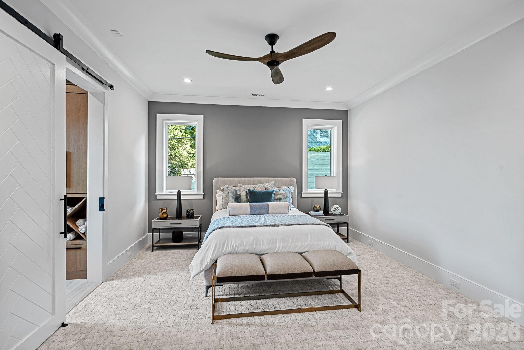 7861 Live Oaks Drive
