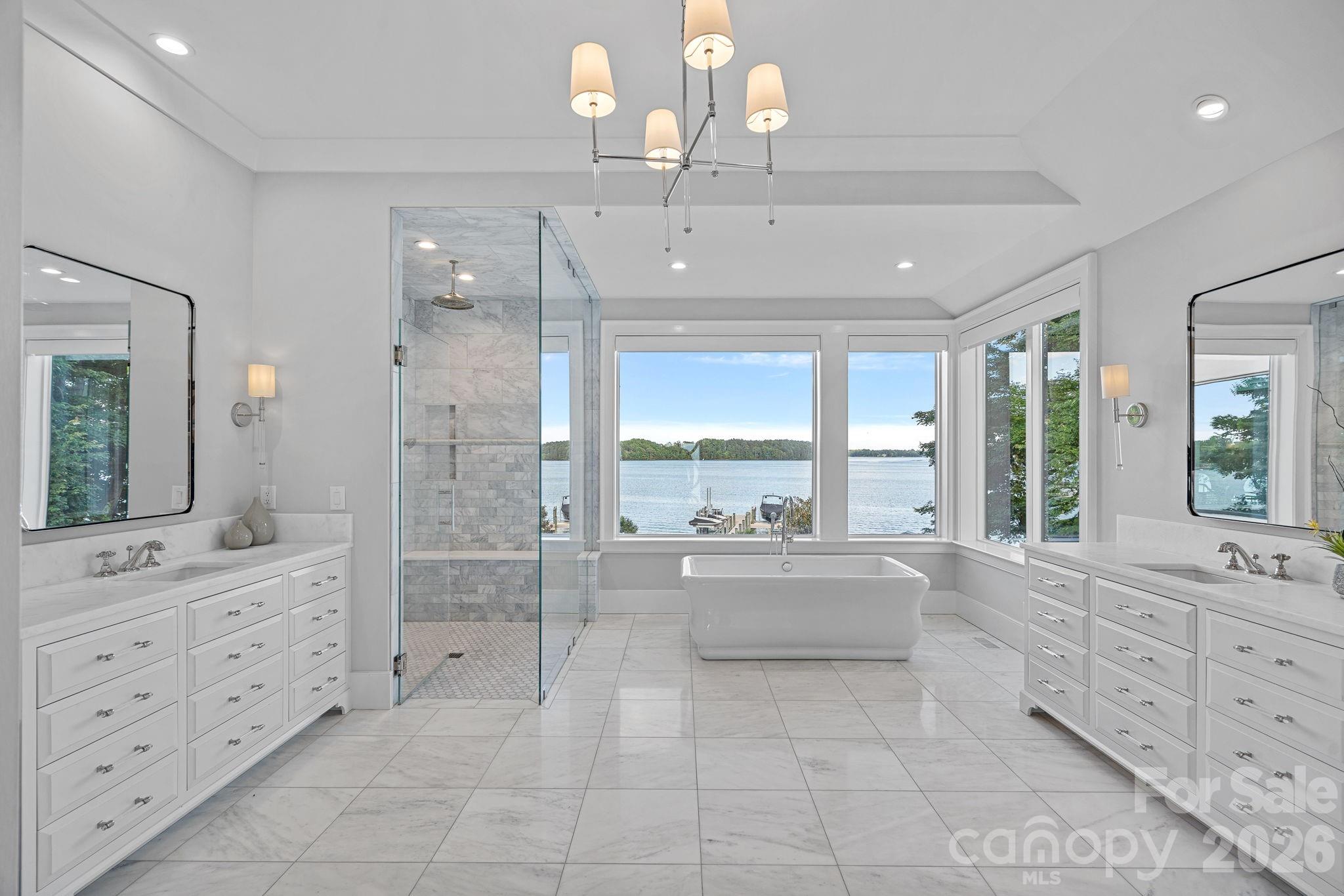 7861 Live Oaks Drive
